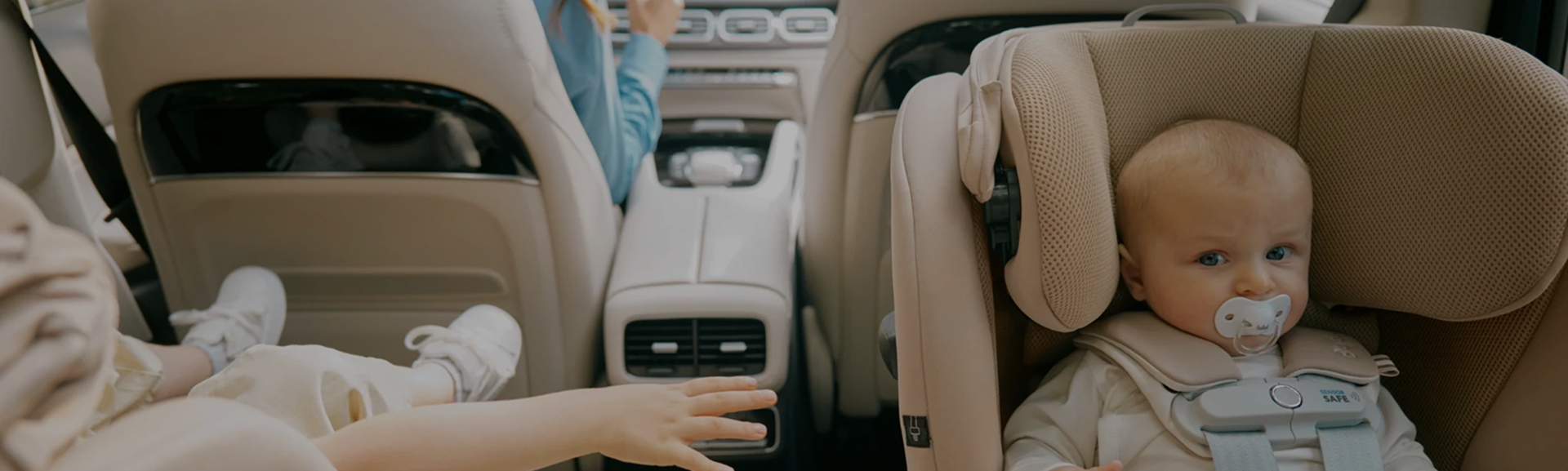 Maxi-Cosi Andi 360° vs. Cybex Callisto G360