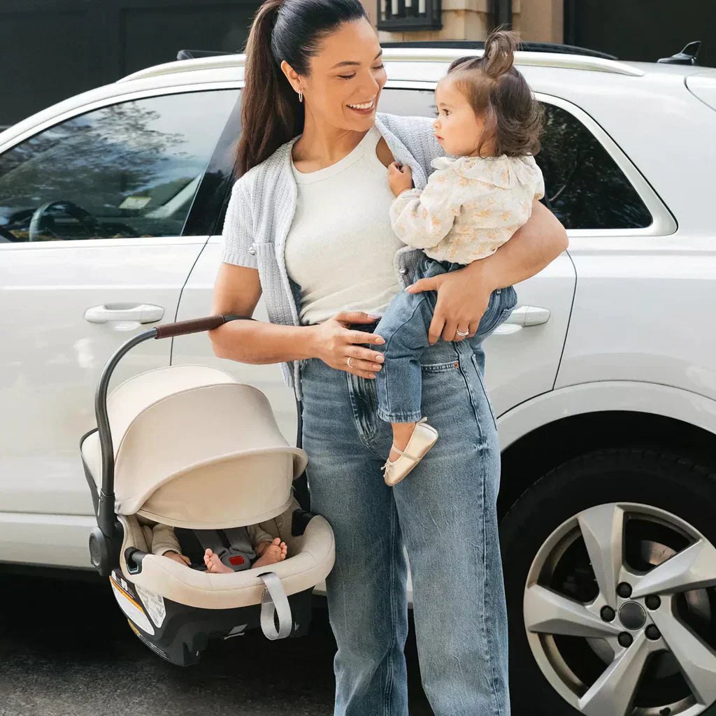 Uppababy Aria vs Mesa Family: Mesa V2 Compared