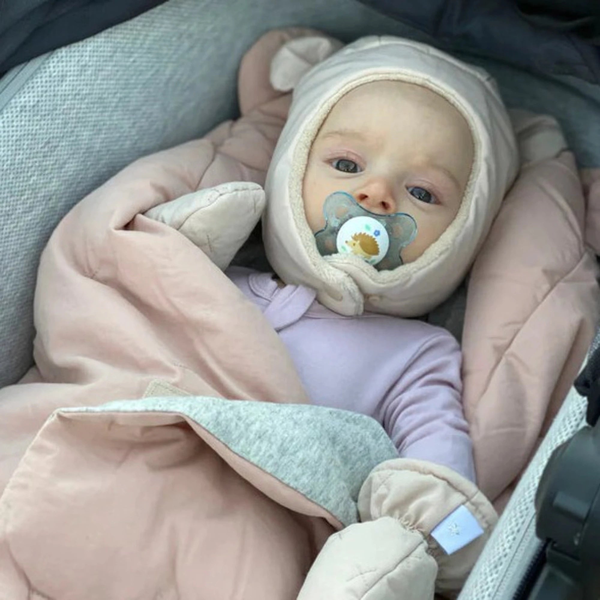 7AM ENFANT Cubby Set - Airy (Mittens, Hat, Blancket)