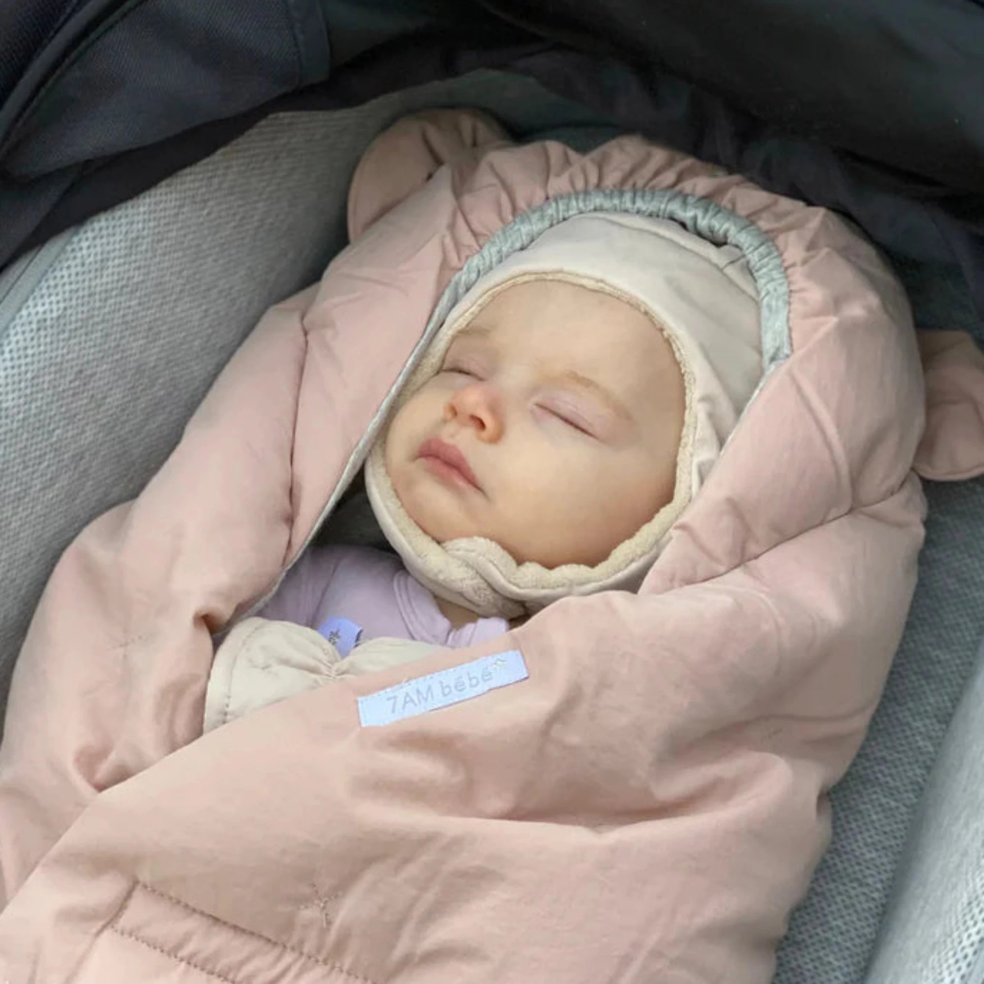 7AM ENFANT Cubby Set - Airy (Mittens, Hat, Blancket)