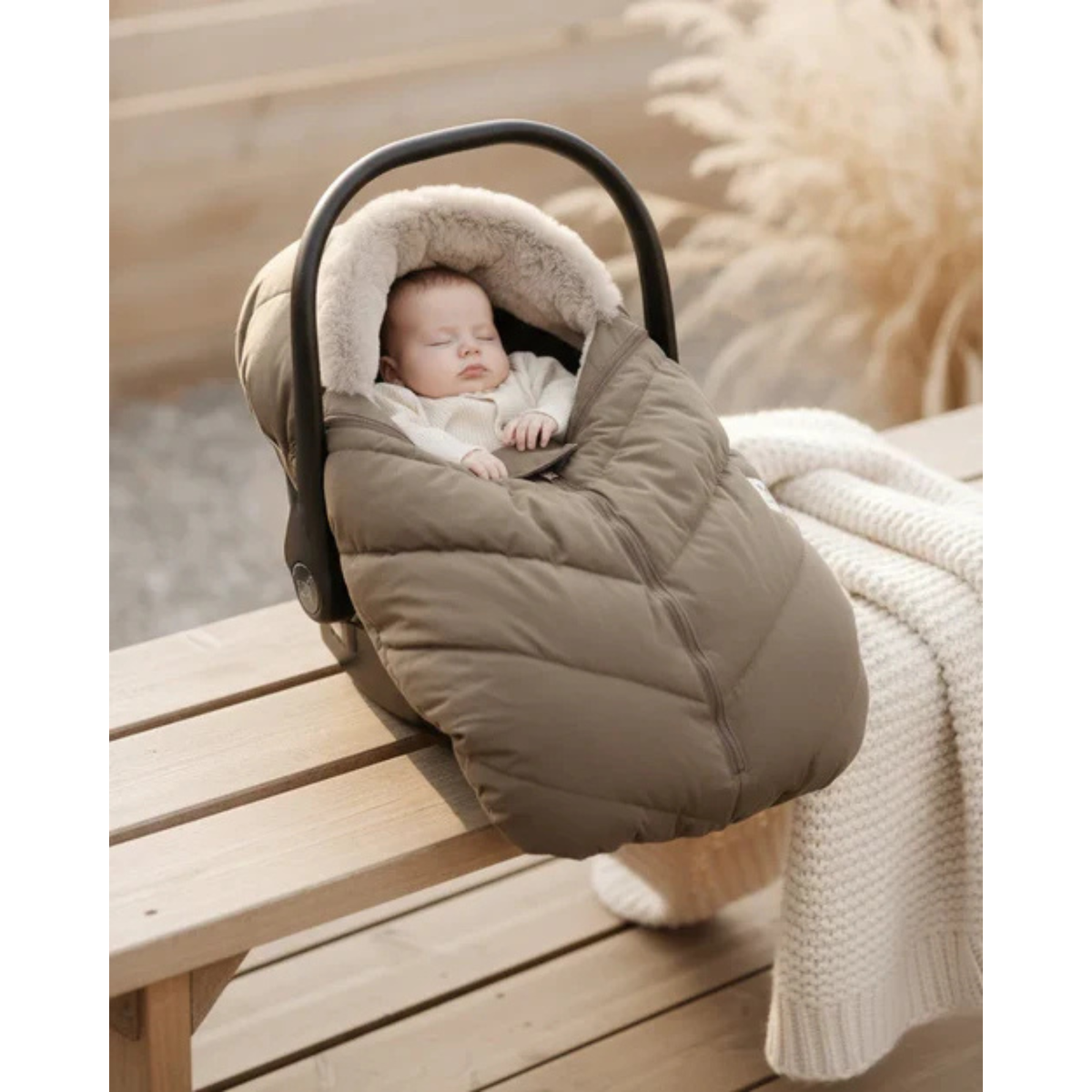 7AM ENFANT Car Seat Cocoon 0-12M - Helsinki