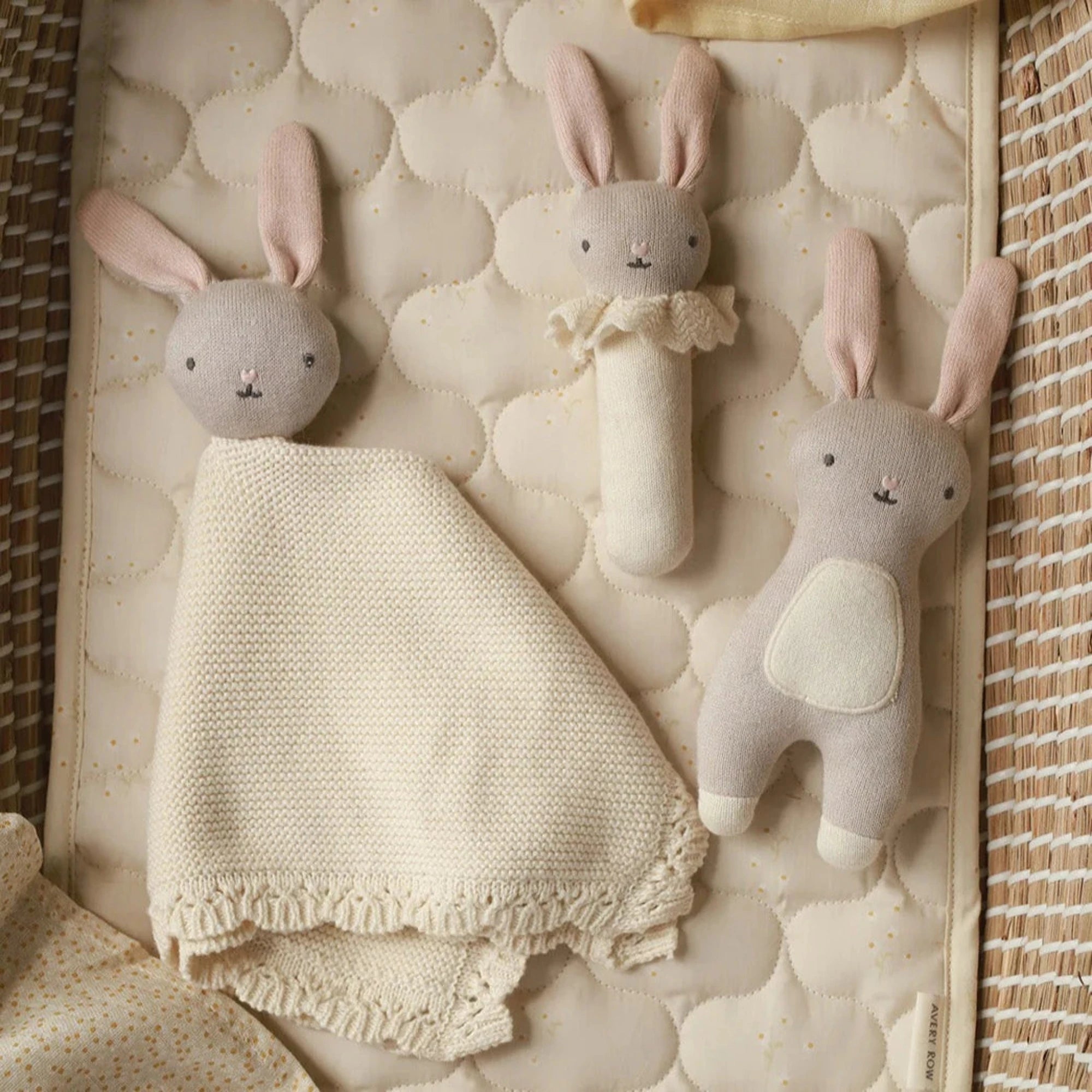 AVERY ROW Little Hands Toy - Bunny