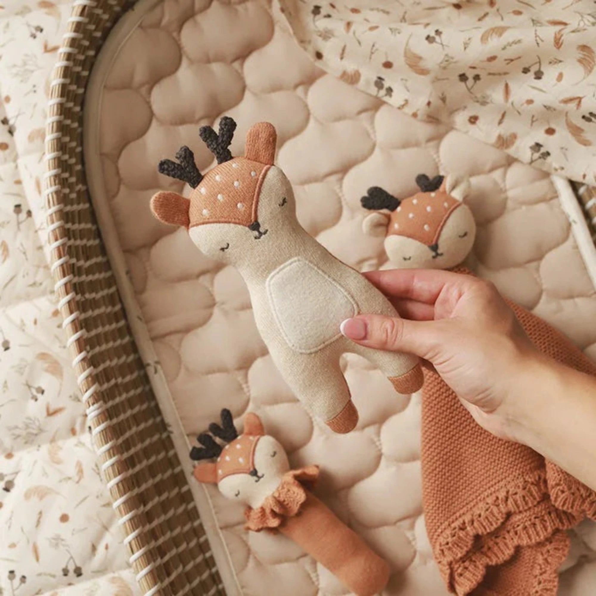 AVERY ROW Little Hands Toy - Deer