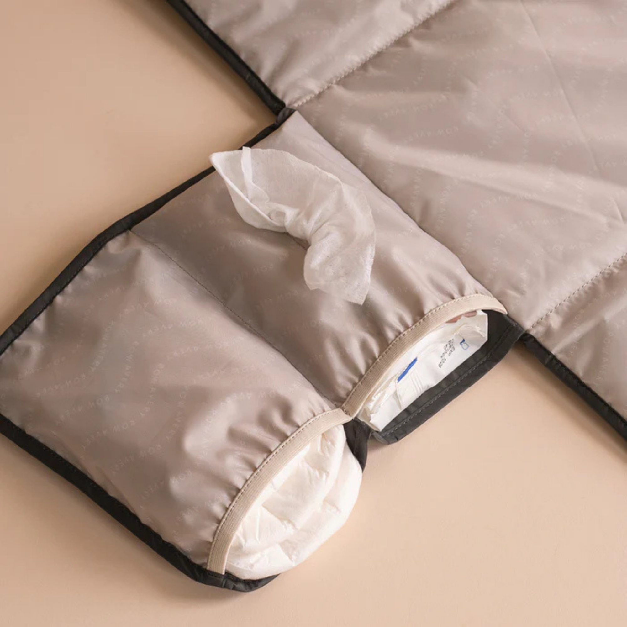 AVERY ROW Travel Changing Mat