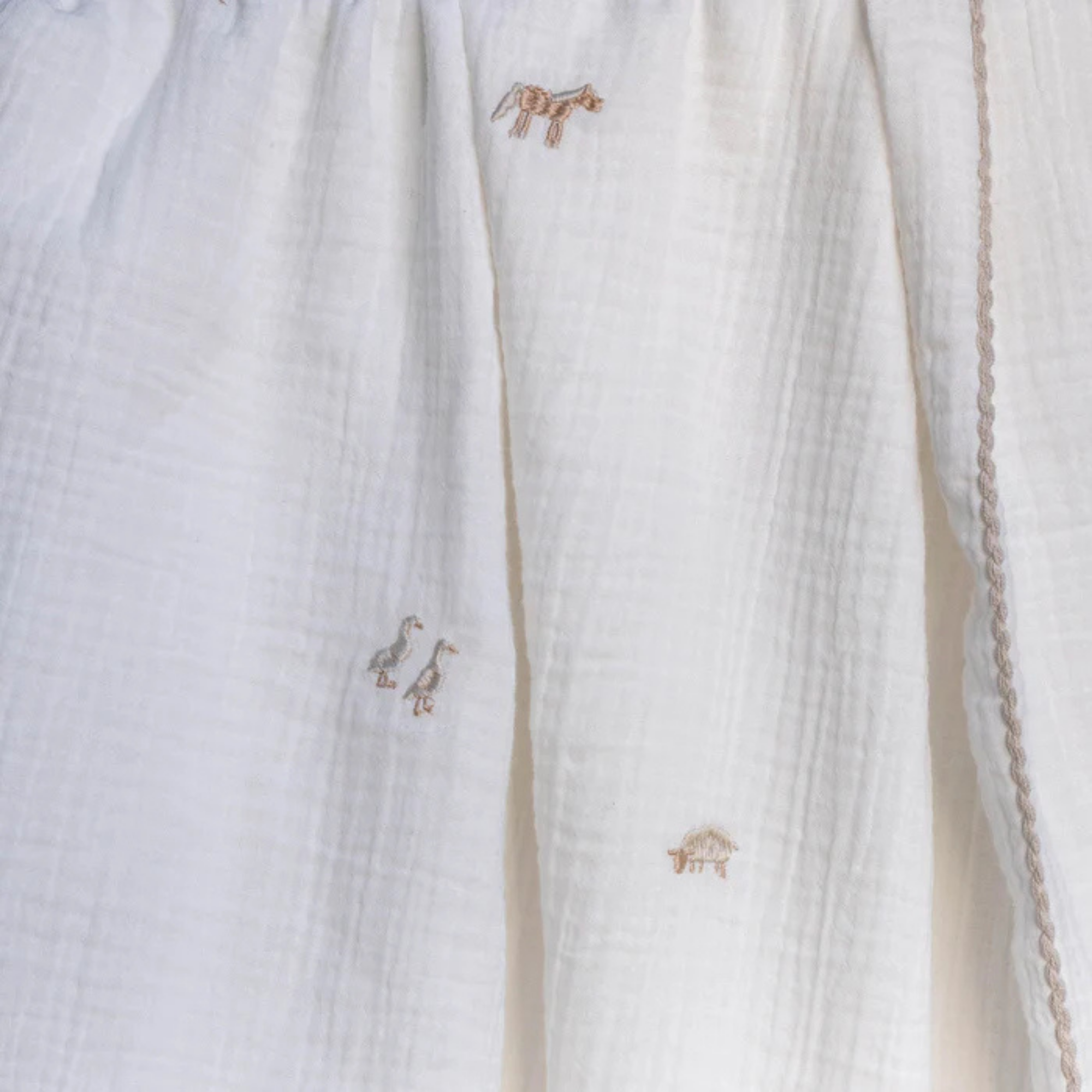 AVERY ROW Embroidered Muslin Blanket