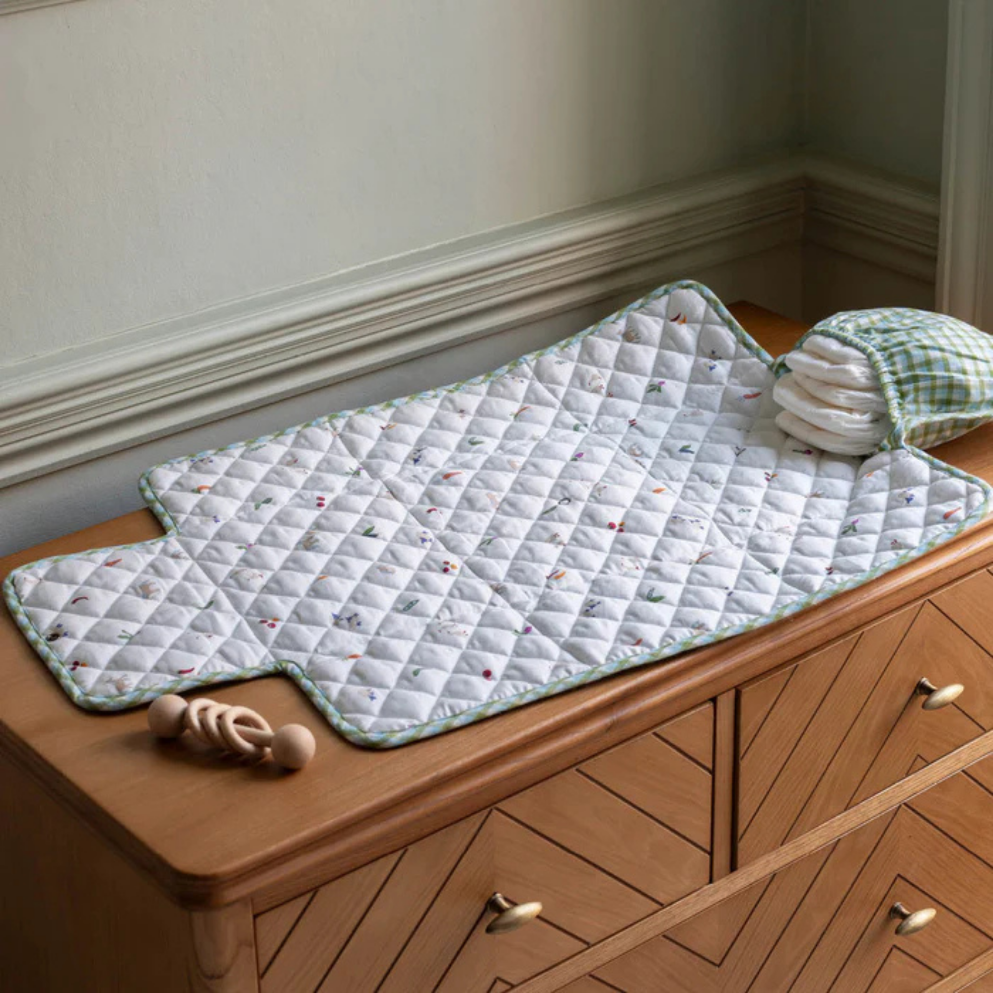 AVERY ROW Travel Changing Mat