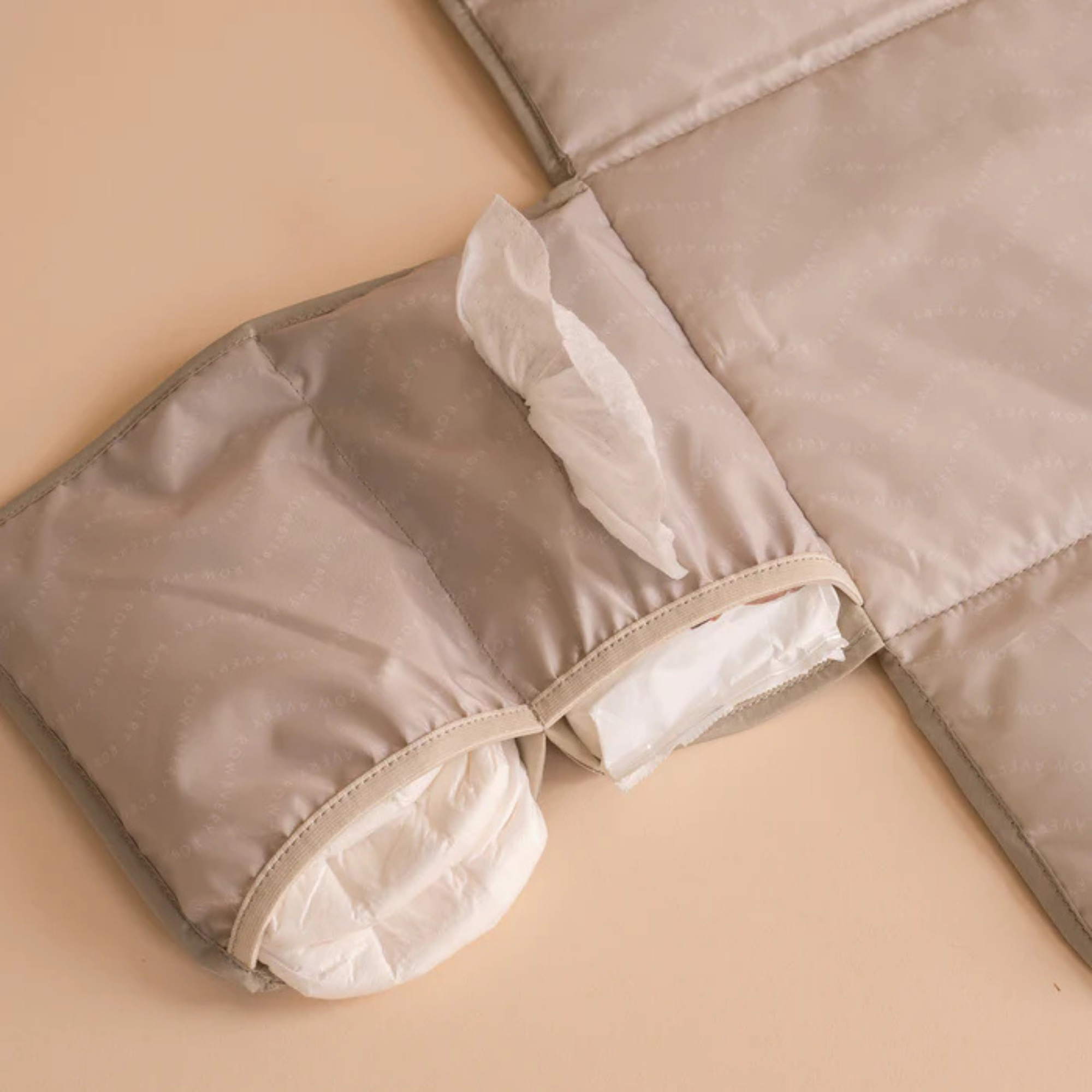 AVERY ROW Travel Changing Mat