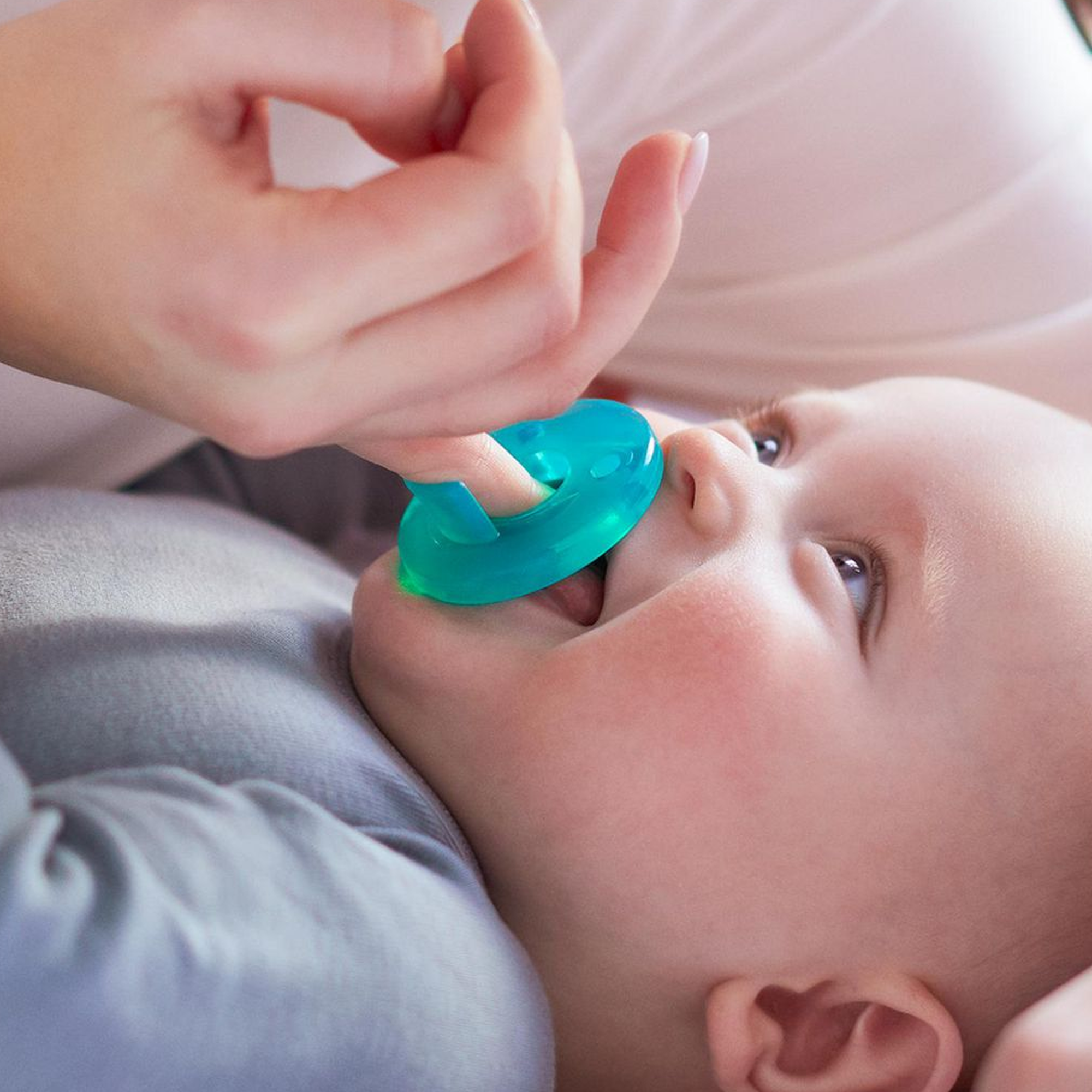 AVENT Natural Baby Bottle Newborn Gift Set 0m+