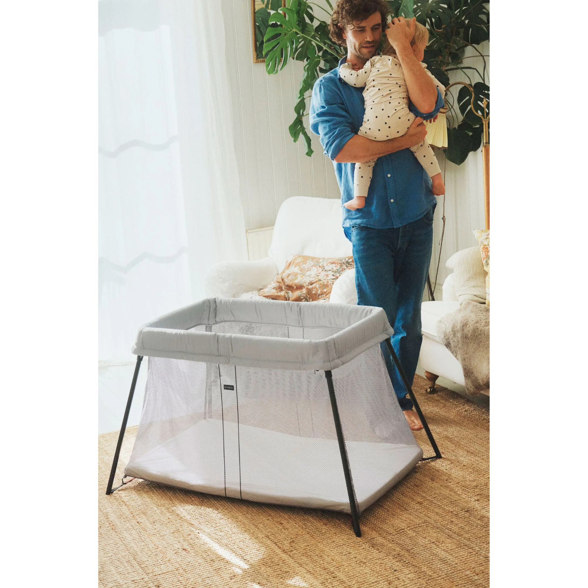 Ensemble de jeux lumineux BABYBJÖRN (avec drap-housse)