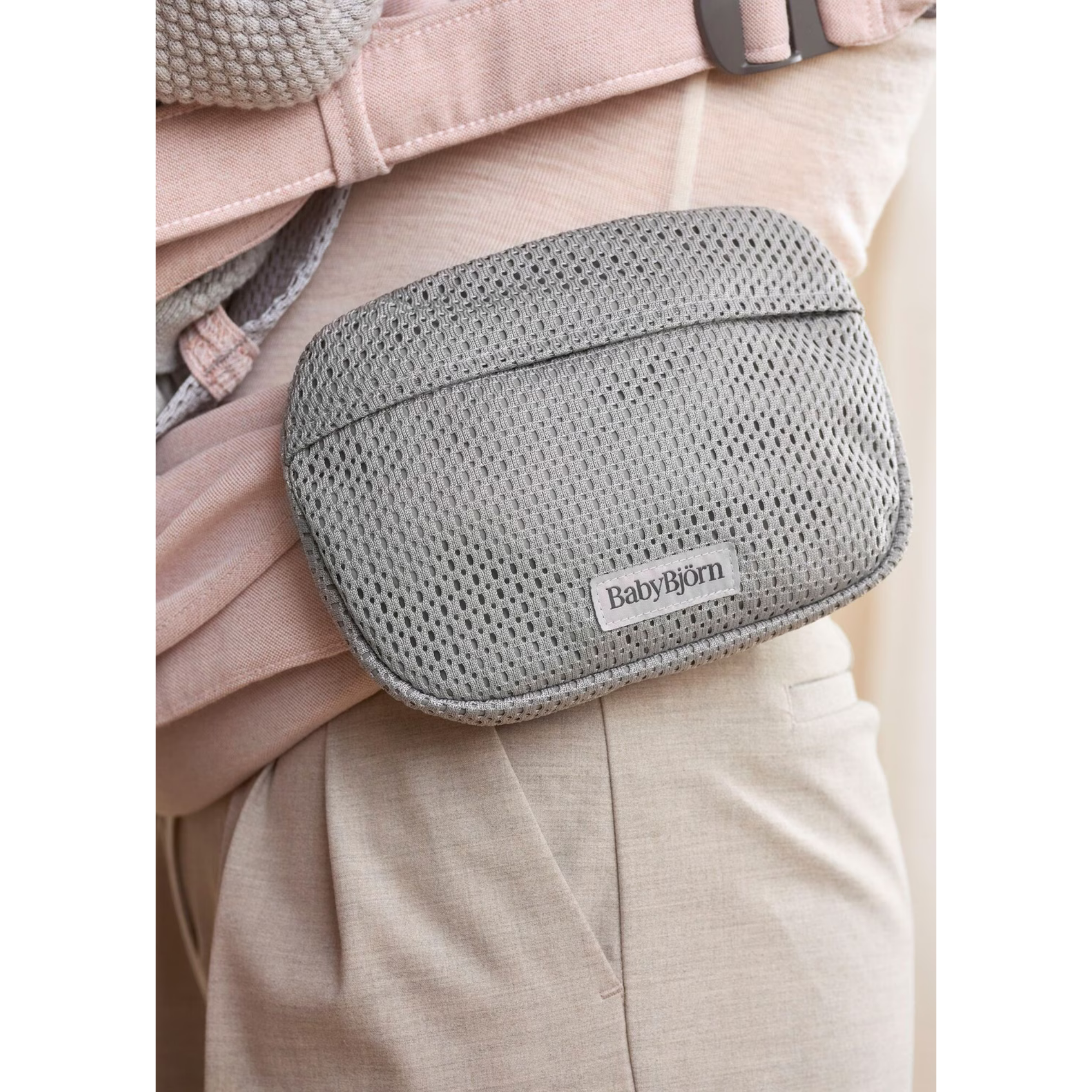 BABYBJÖRN Pocket Pouch for Baby Carrier