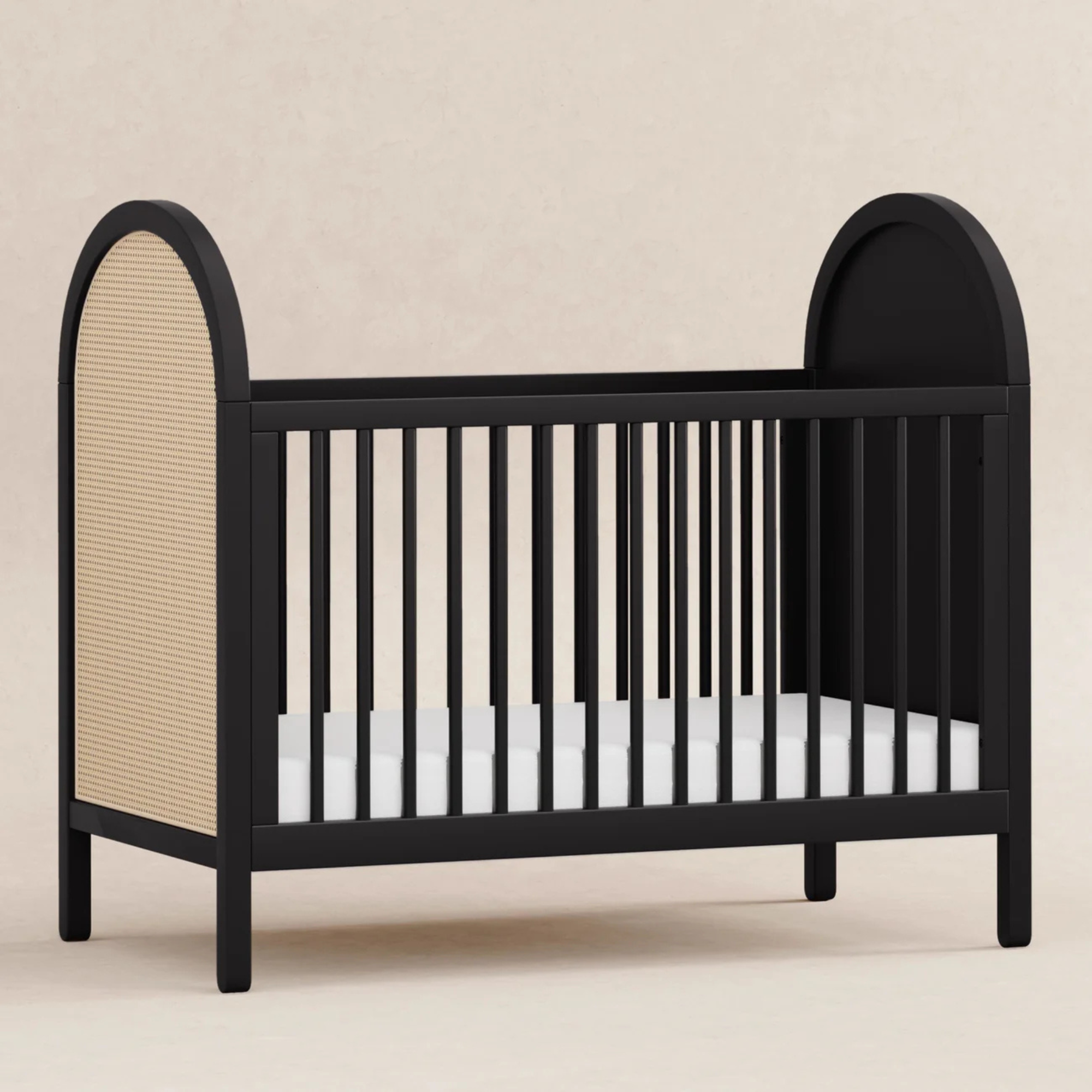 BABYLETTO Bondi Cane 3-in-1 Convertible Crib w/Toddler Bed Kit