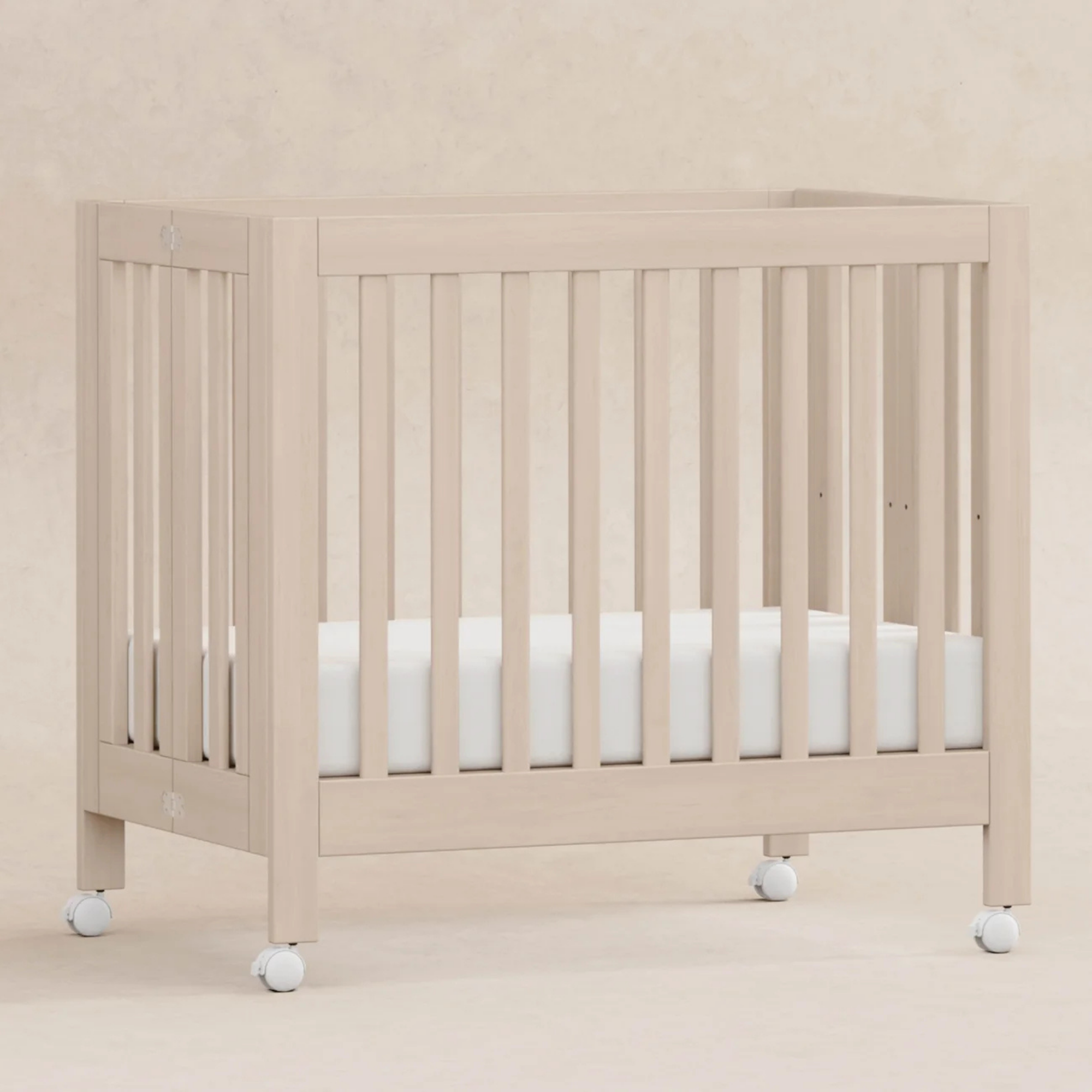 BABYLETTO Origami Mini Crib