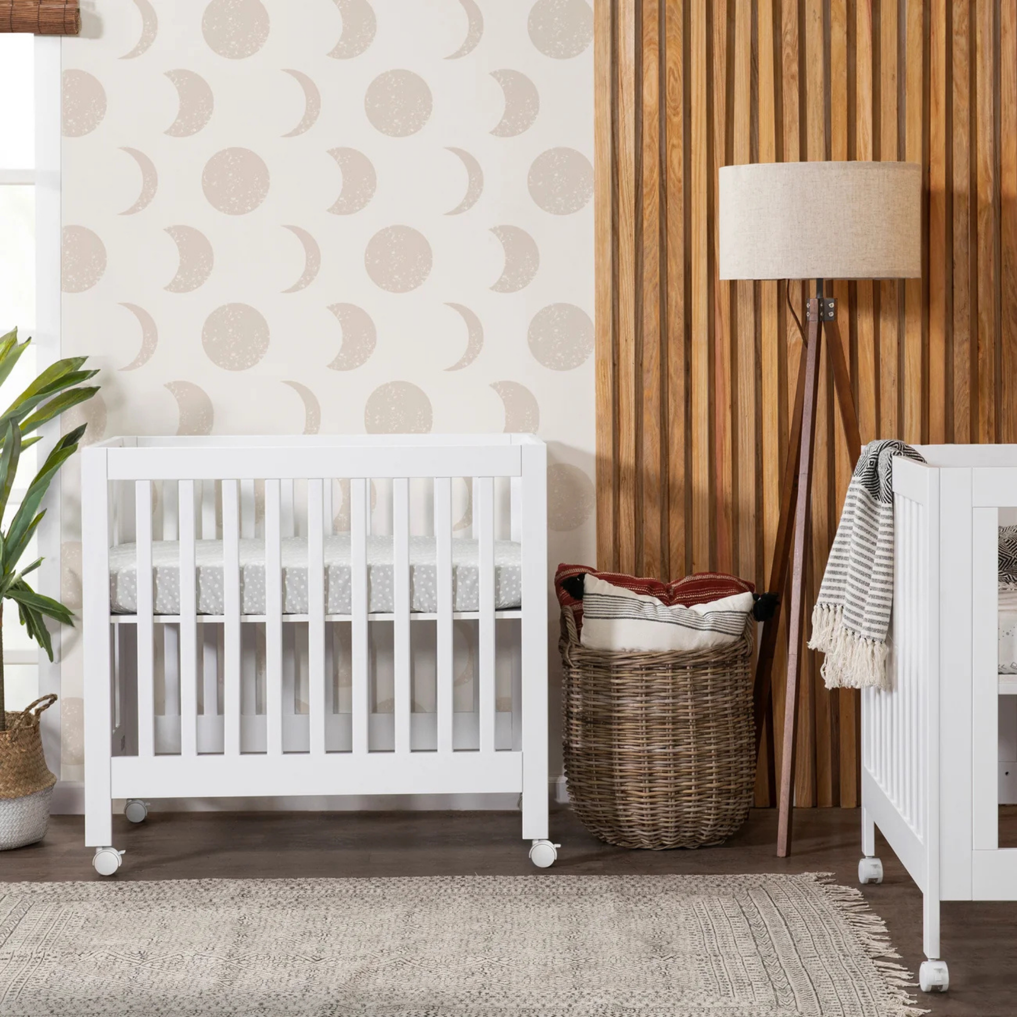 BABYLETTO Origami Mini Crib