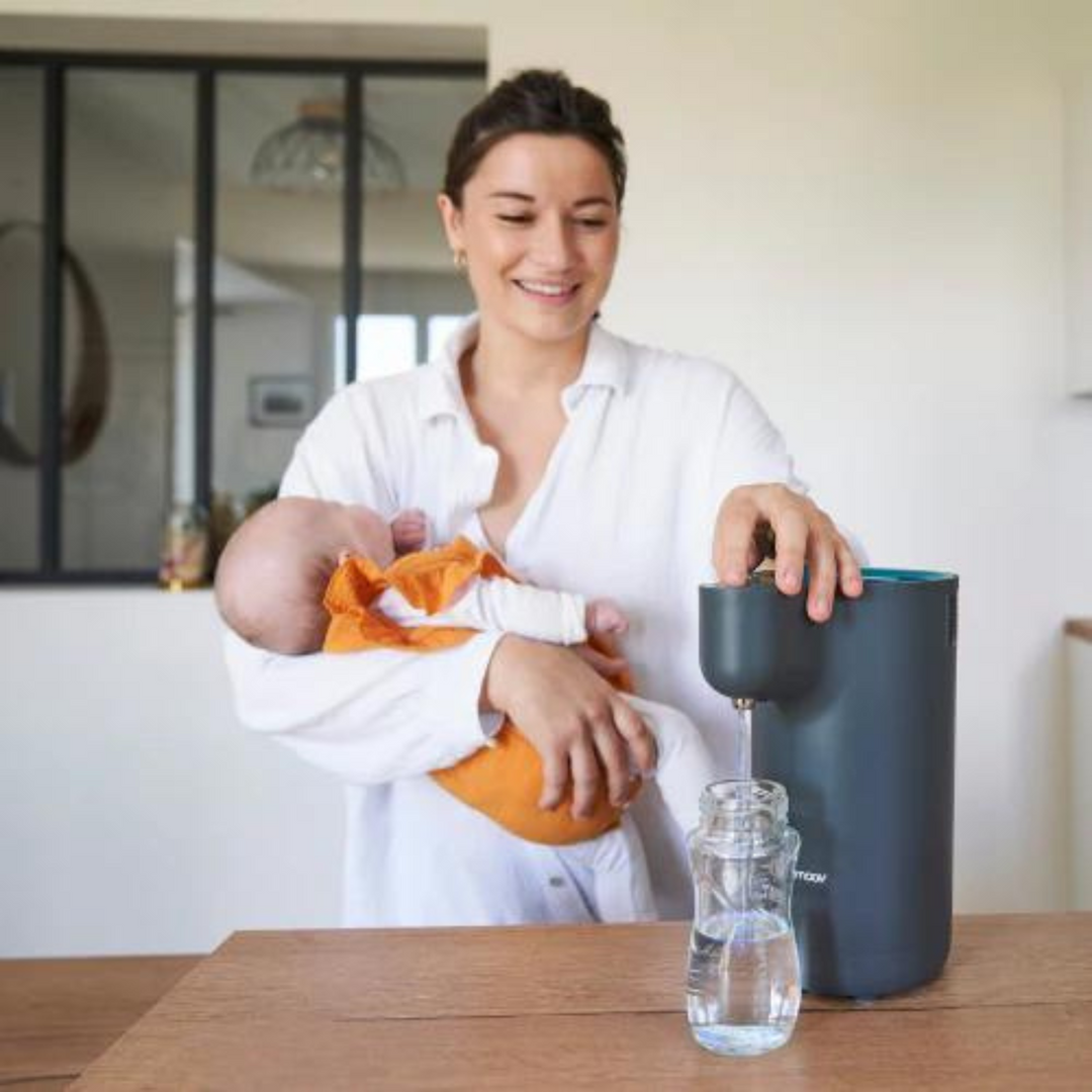Distributeur d'eau instantanée Milky Now BABYMOOV