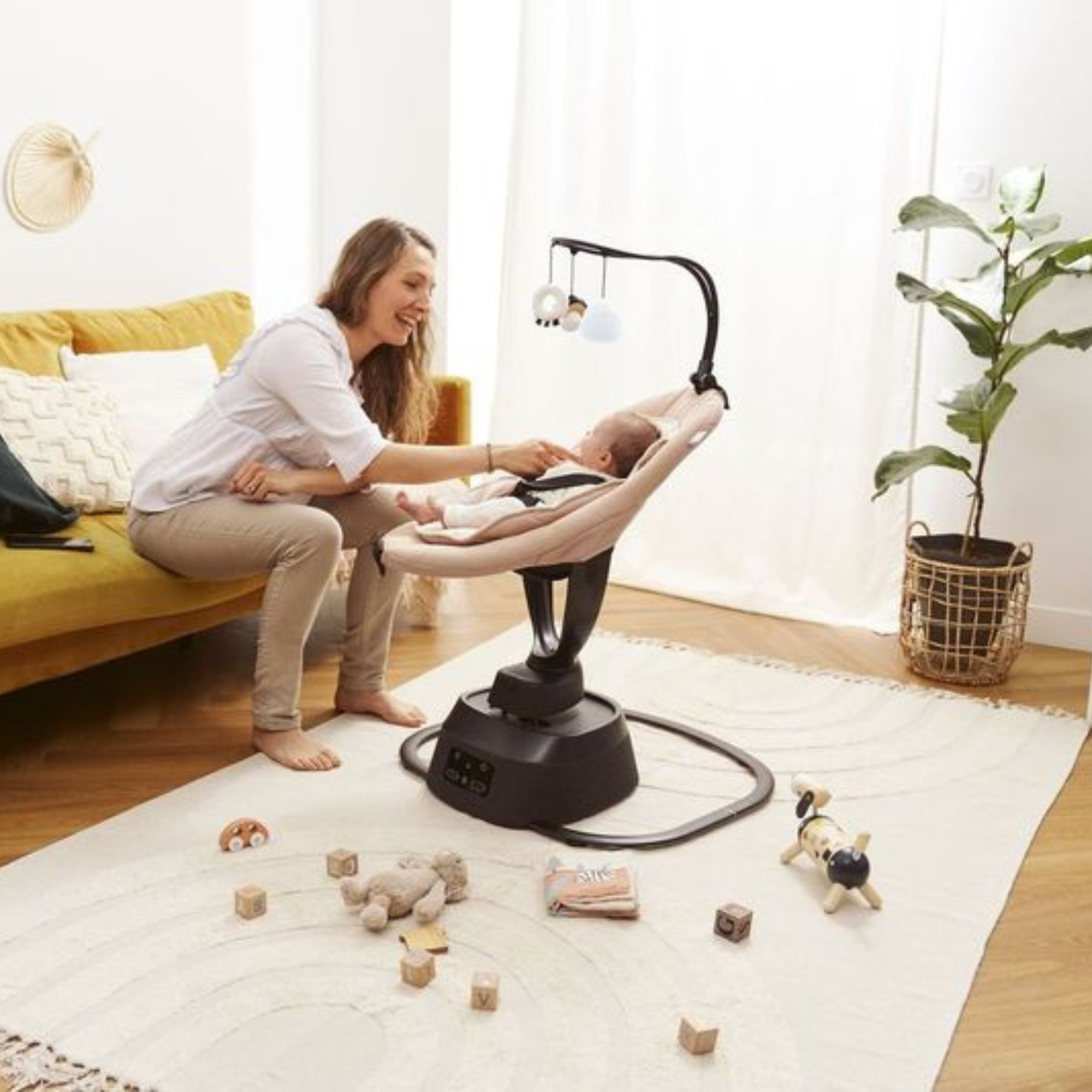 BABYMOOV Swoon Evolution Connect Swing