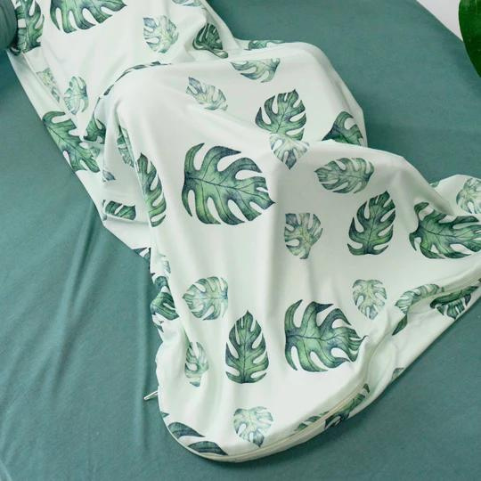 BELAN J 0.5TOG Sleep Bag - Tropical Leaves