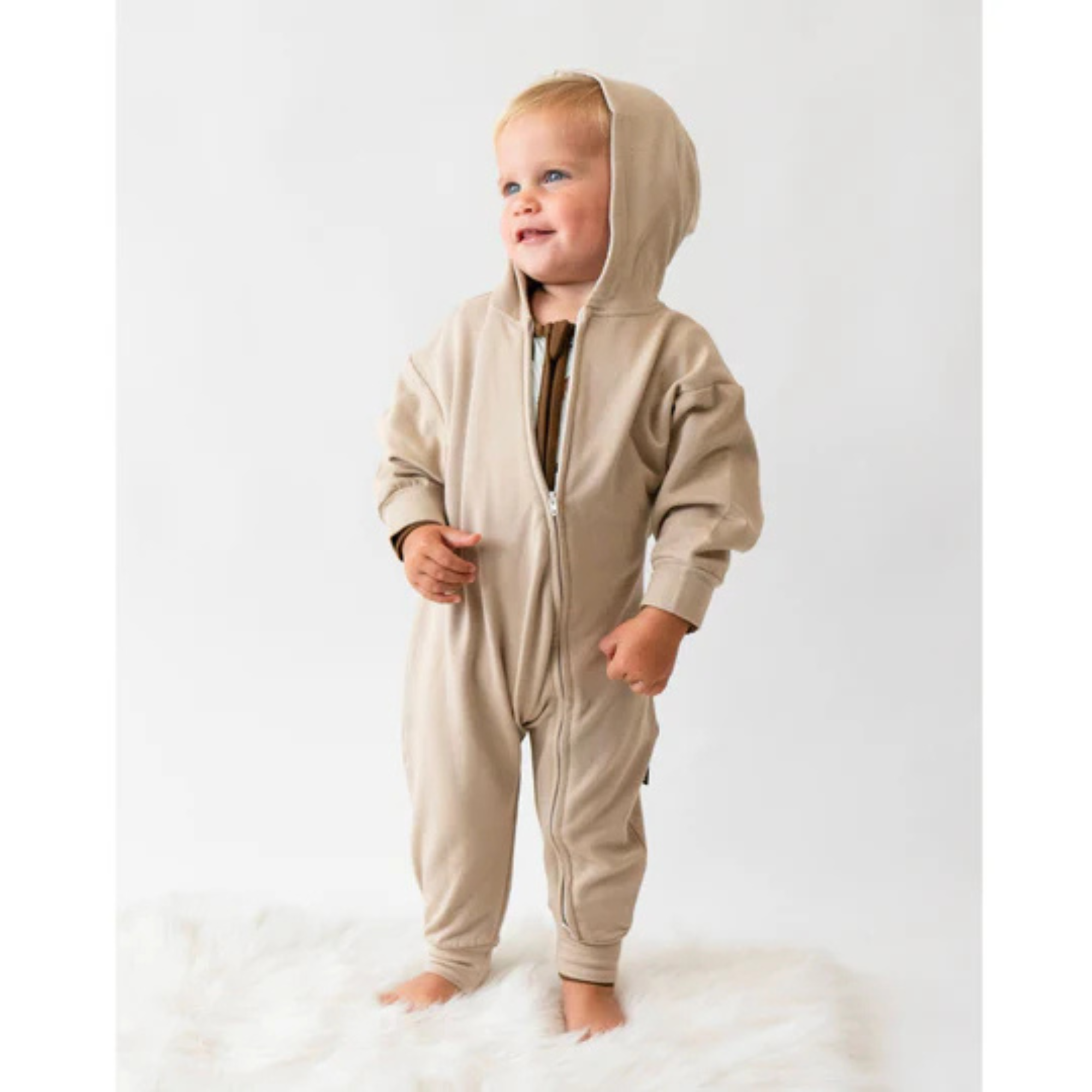 Lit sans pieds BELAN J en bambou avec revers rabattables - Vert orignal