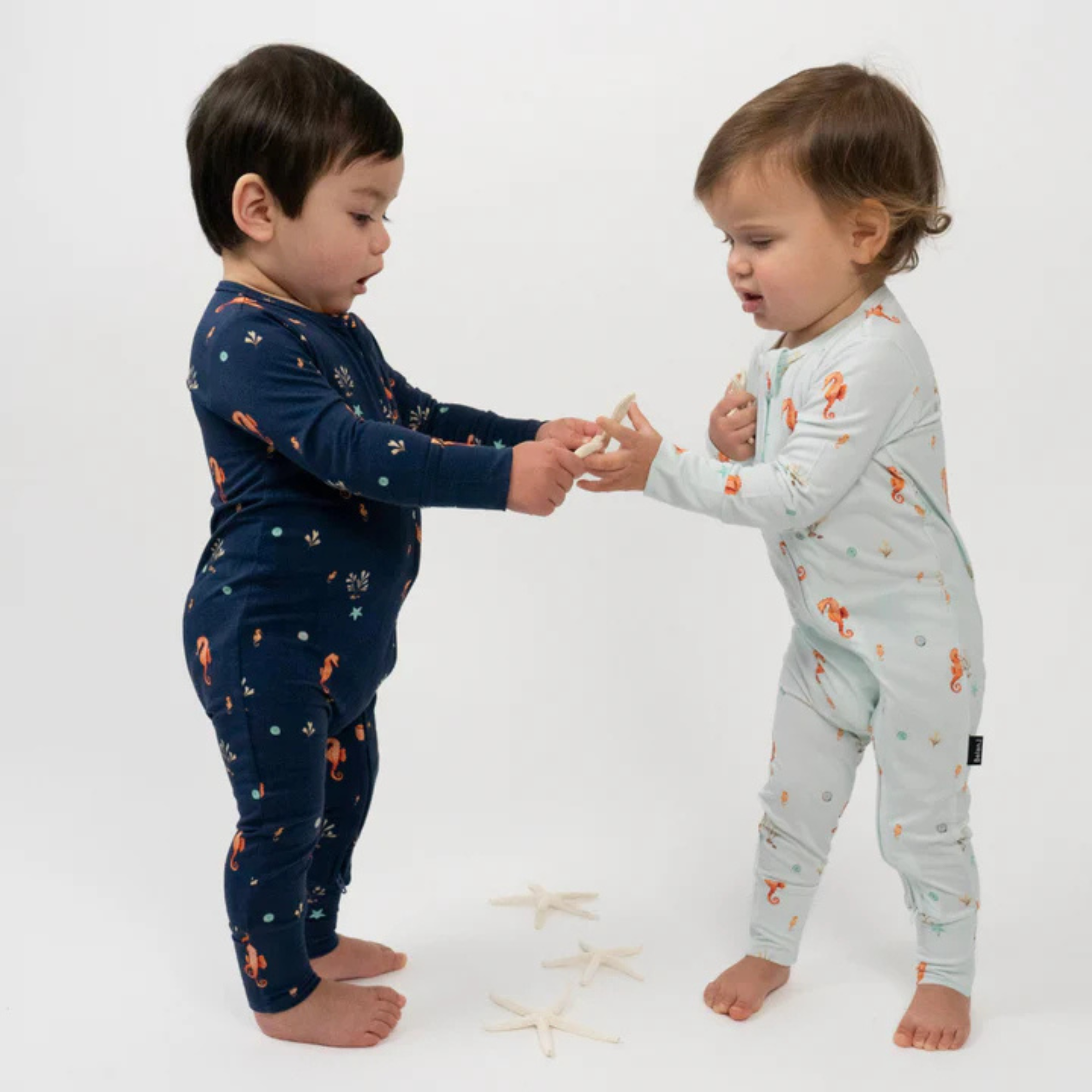 Lit sans pieds en bambou BELAN J avec revers rabattables - Seas the Day