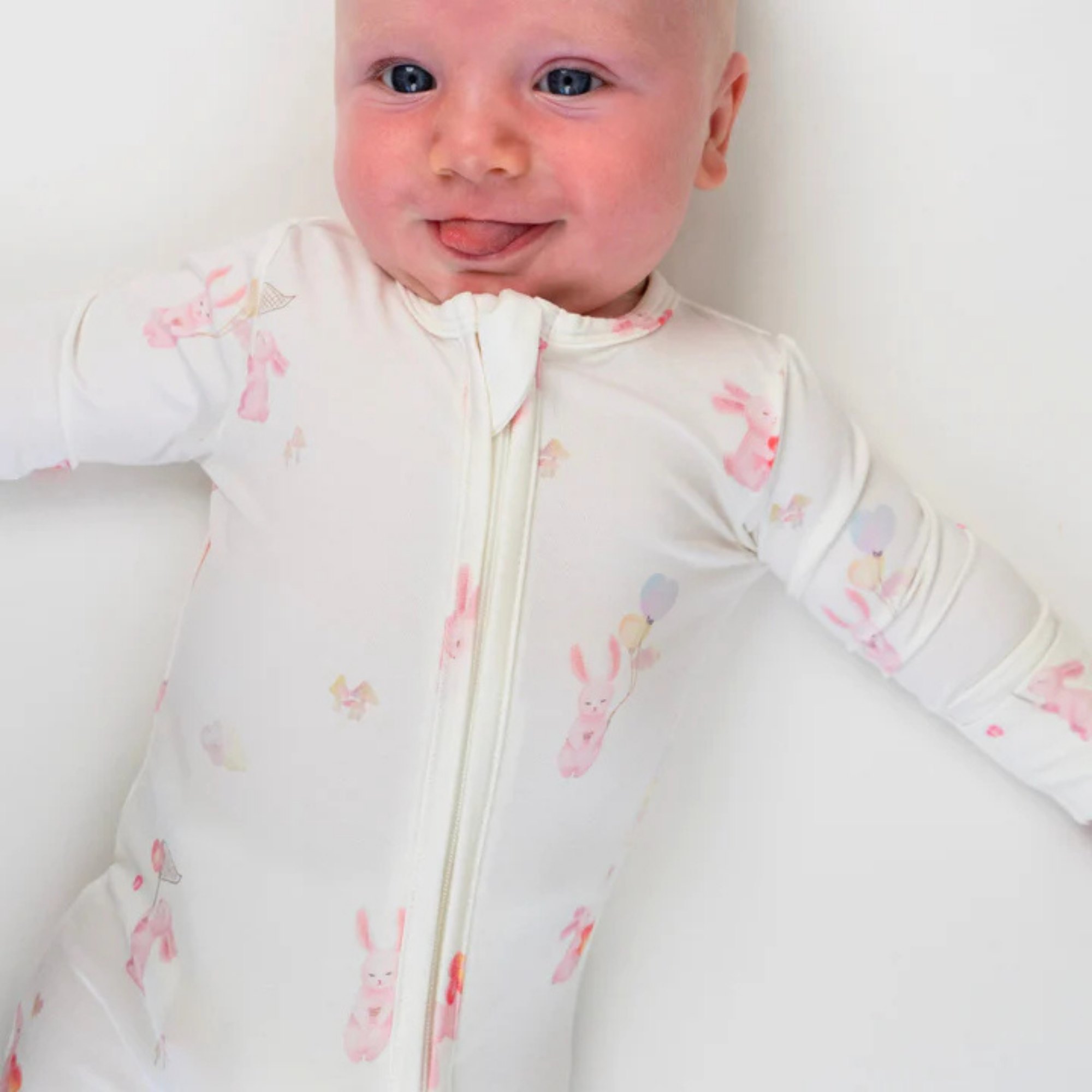 BELAN J Footed Zipper Sleeper - Love Bunnies
