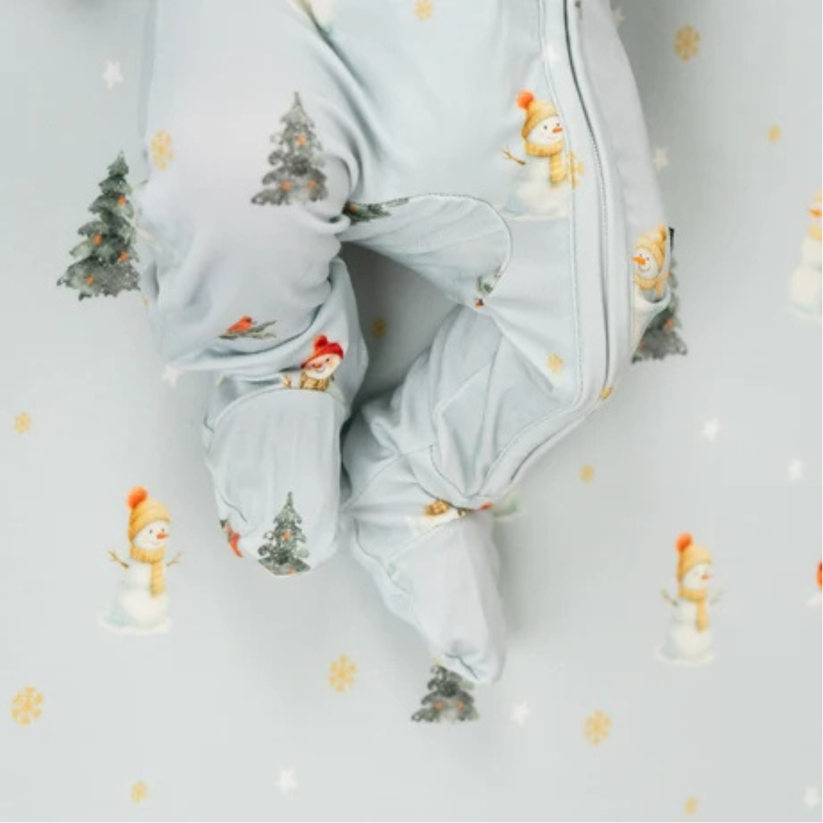 BELAN J Footed Zipper Sleeper - Snowmen