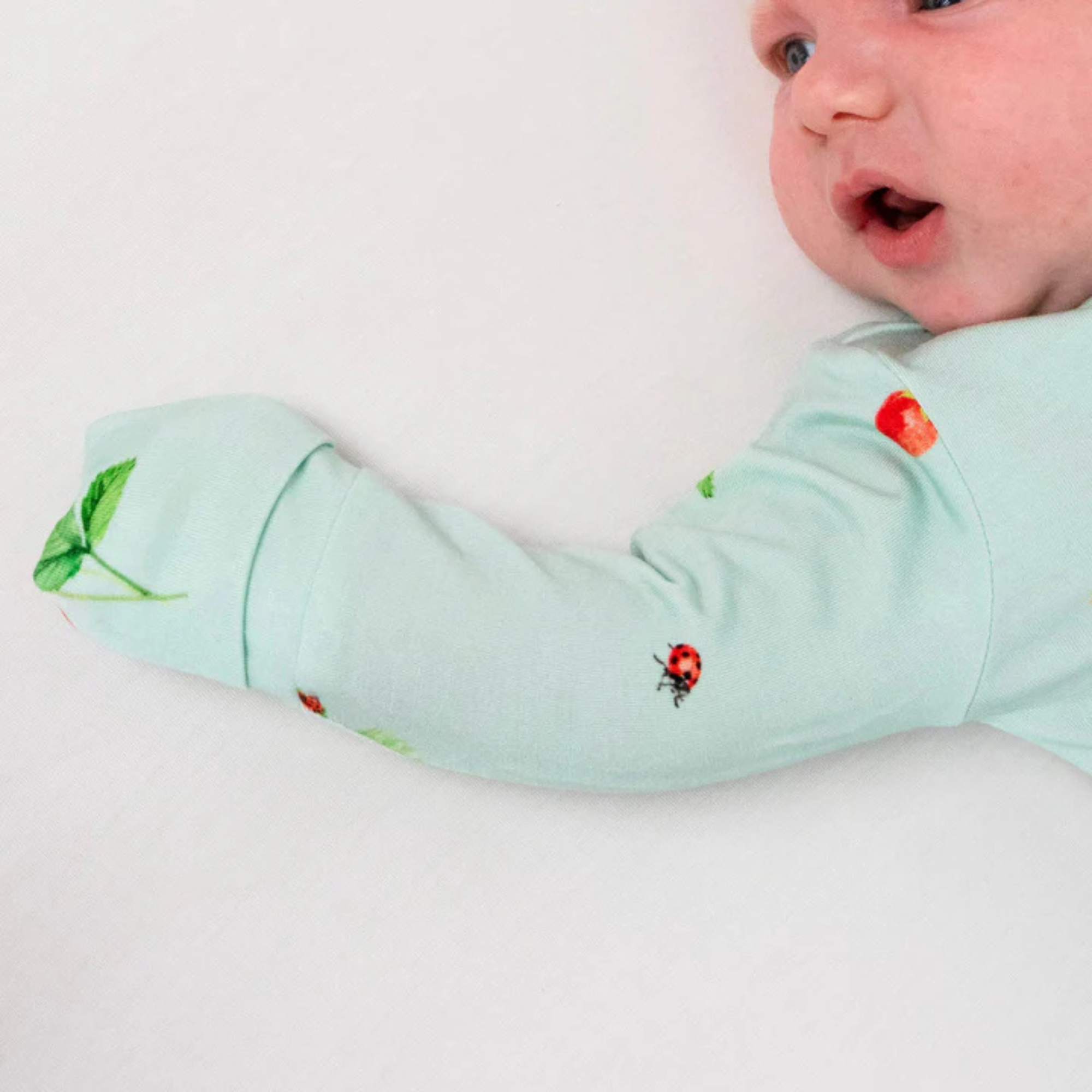 BELAN J Footed Zipper Sleeper - Strawberry Garden