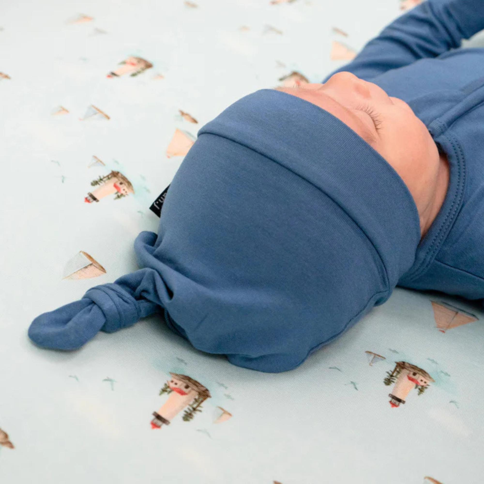 BELAN J Knotted Hat - Ocean Blue