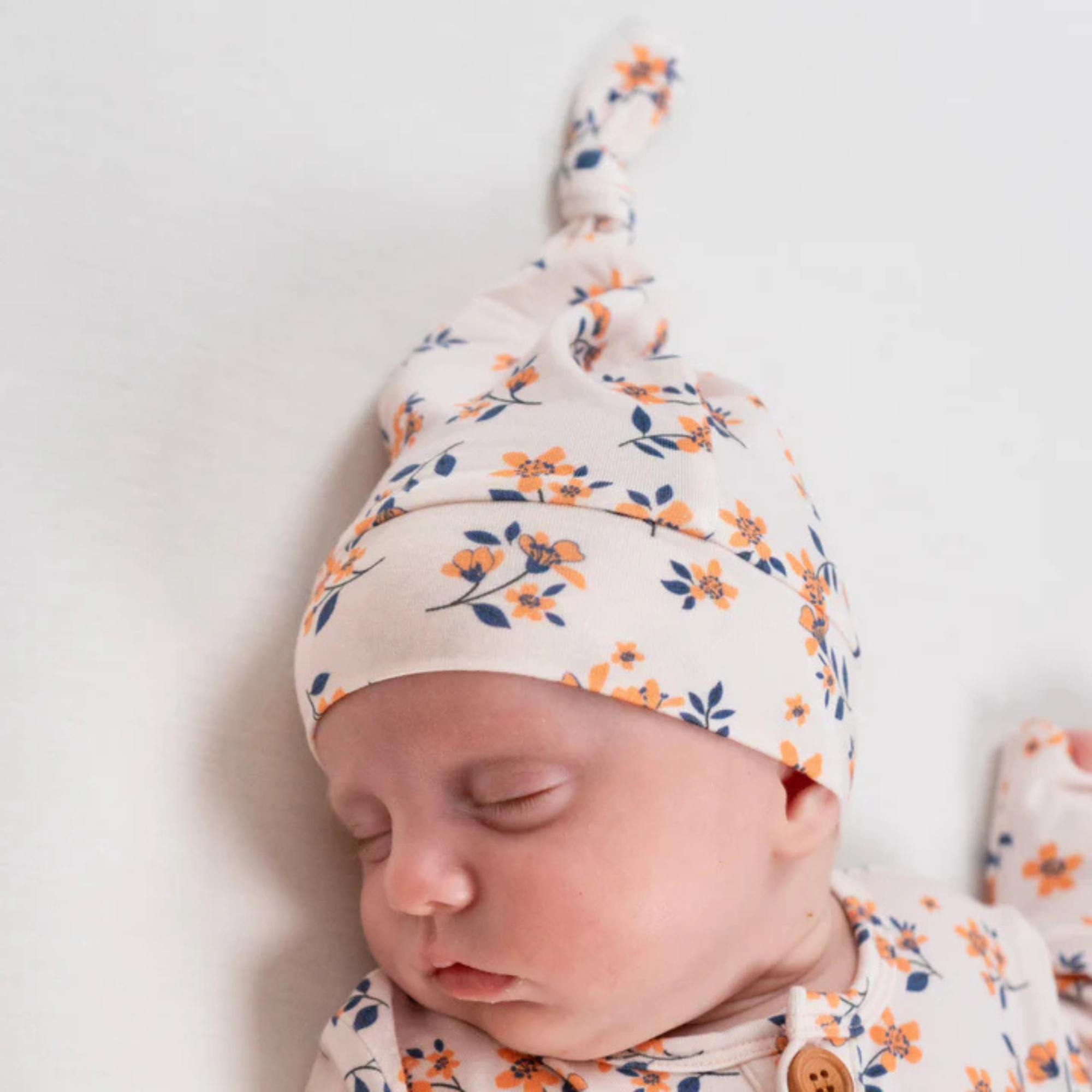 BELAN J Knotted Hat - Peachy Blossom