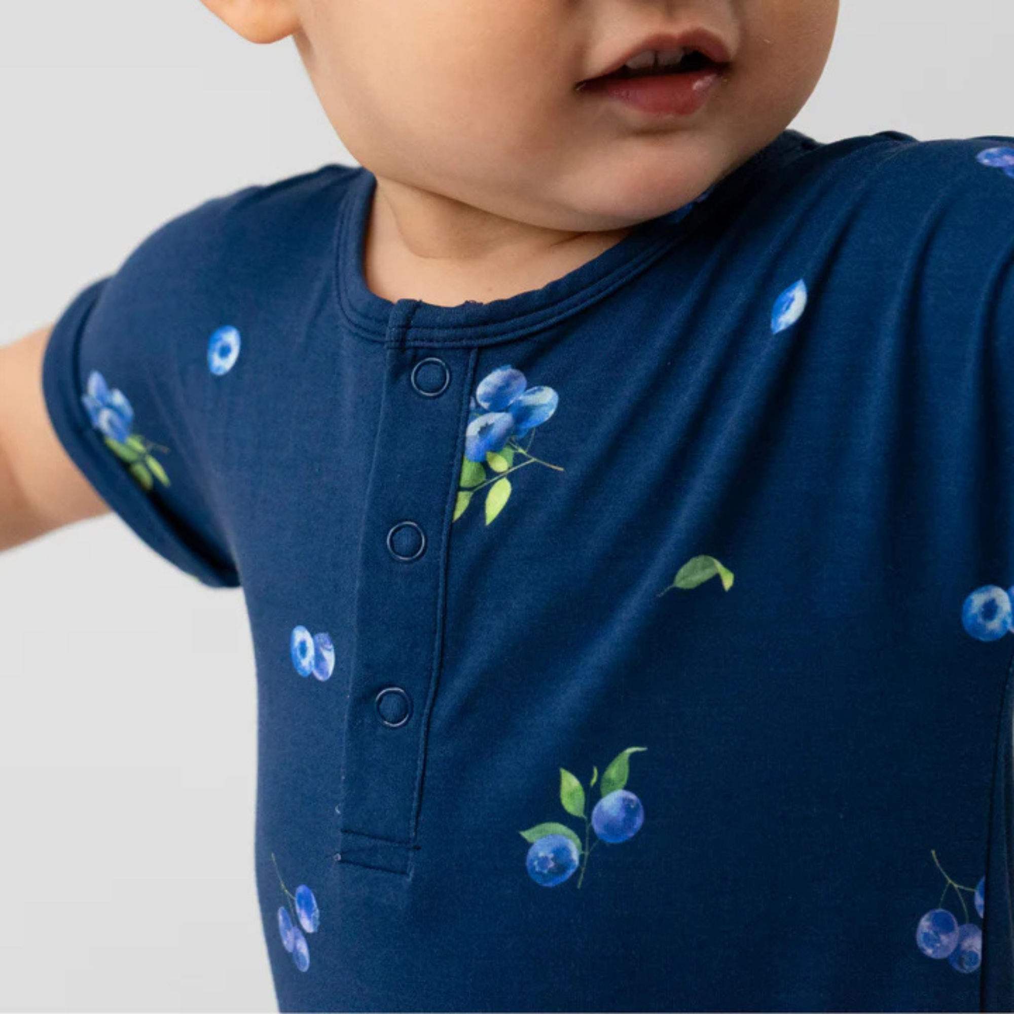 BELAN J Barboteuse courte à manches courtes - Myrtilles