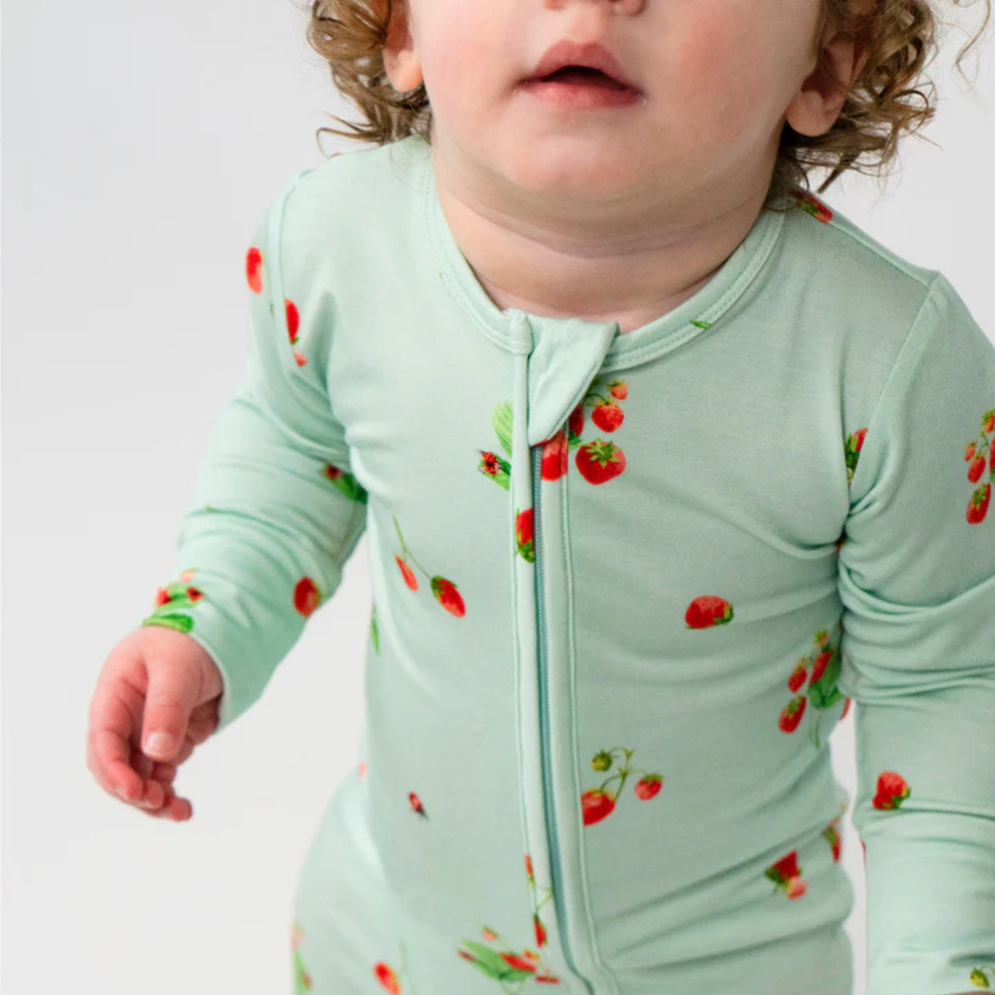 Dormeuse BELAN J avec revers rabattables - Jardin de fraises