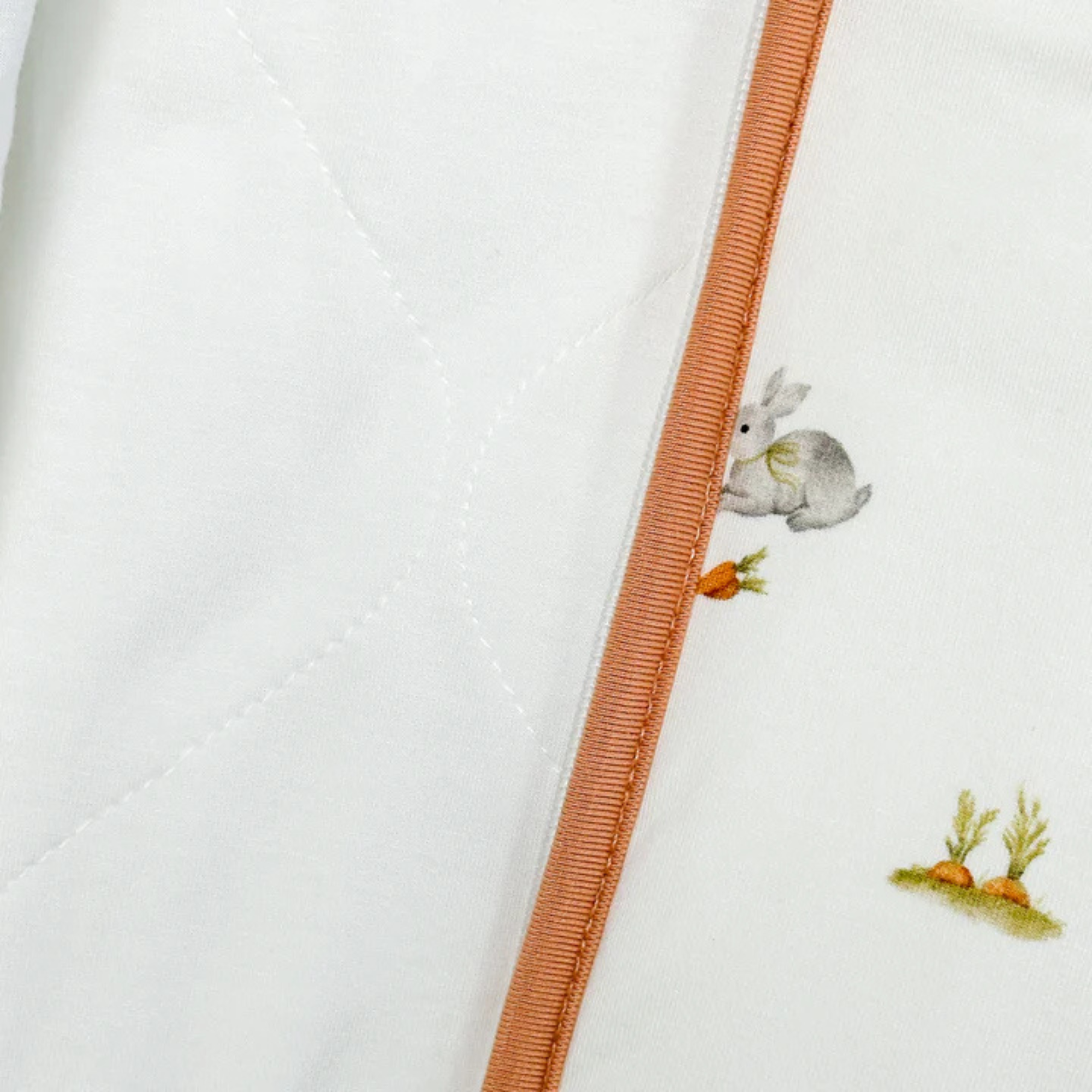 Sac d'emmaillotage BELAN J (convertible) - Garden Bunnies