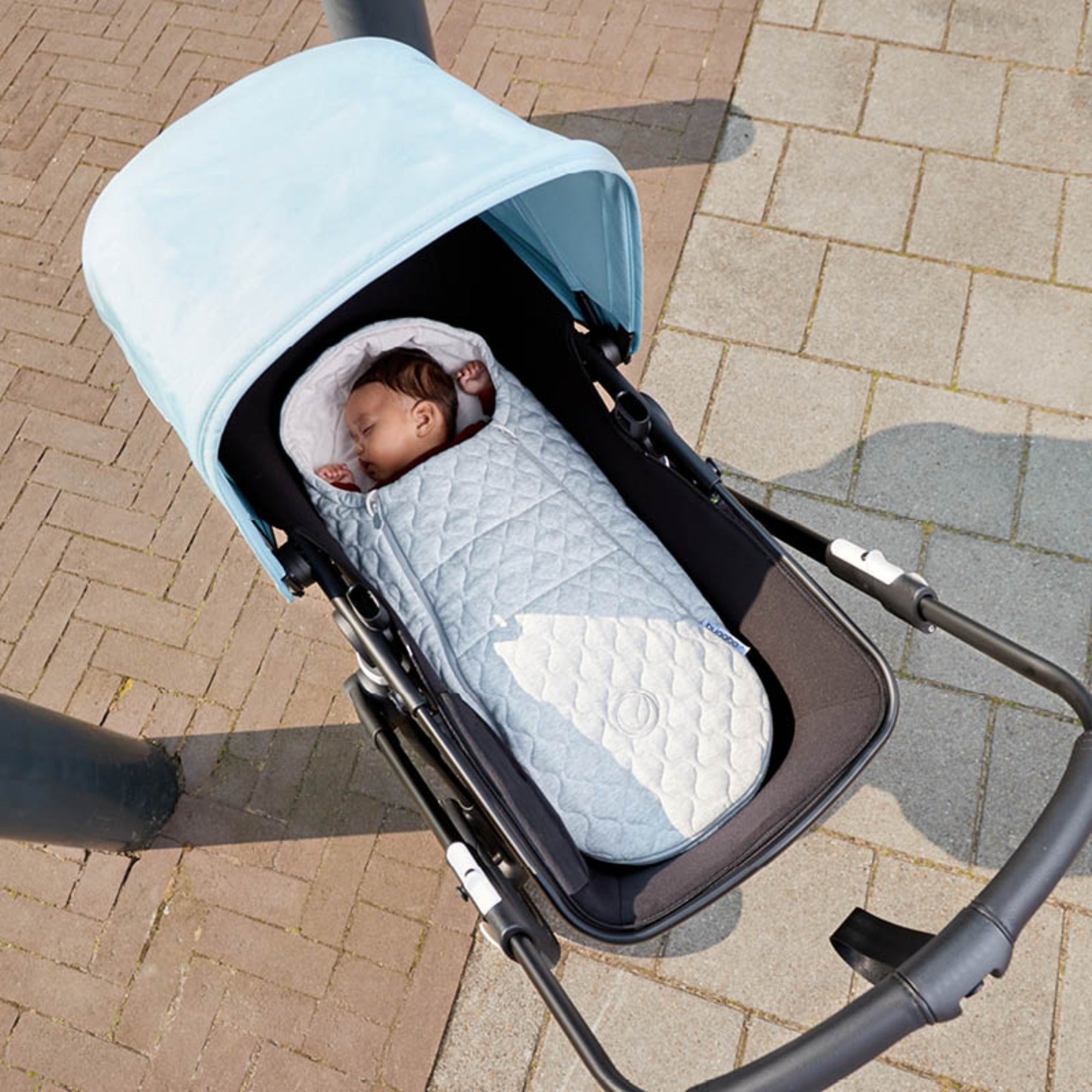 bugaboo newborn inlay light grey melange Bugaboo - Dual Newborn Inlay - Light Grey Melange