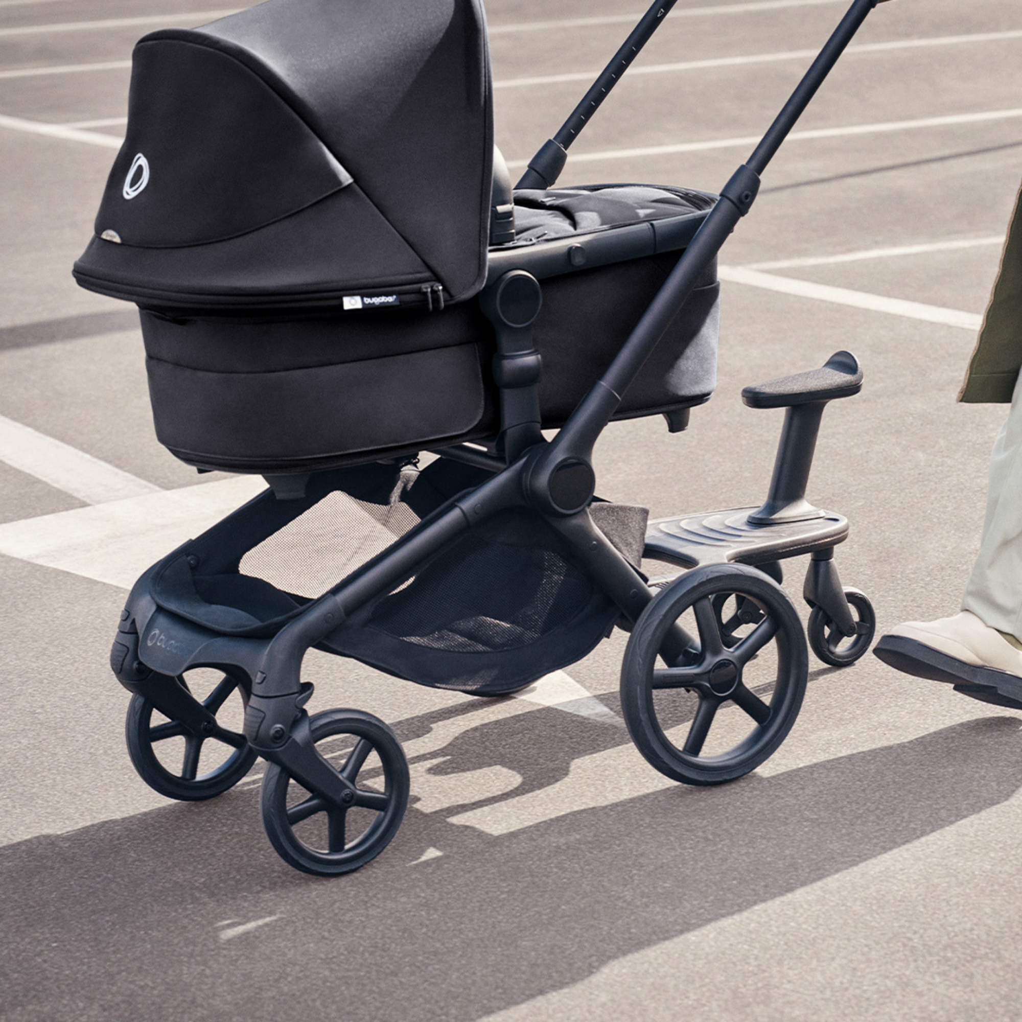 BUGABOO Wheeled Board