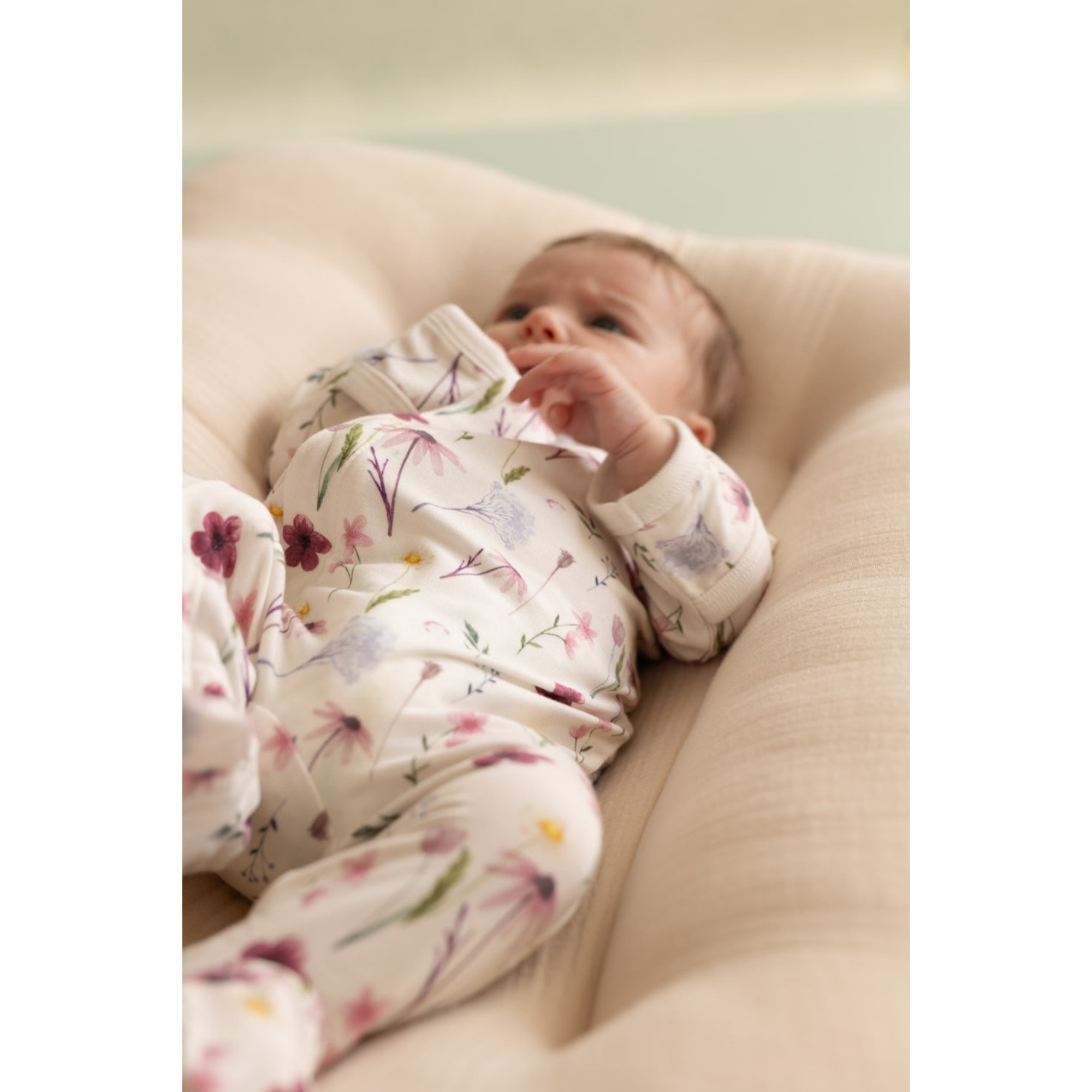 COCCOLI Modal Zipper Footie - Floral sur crème