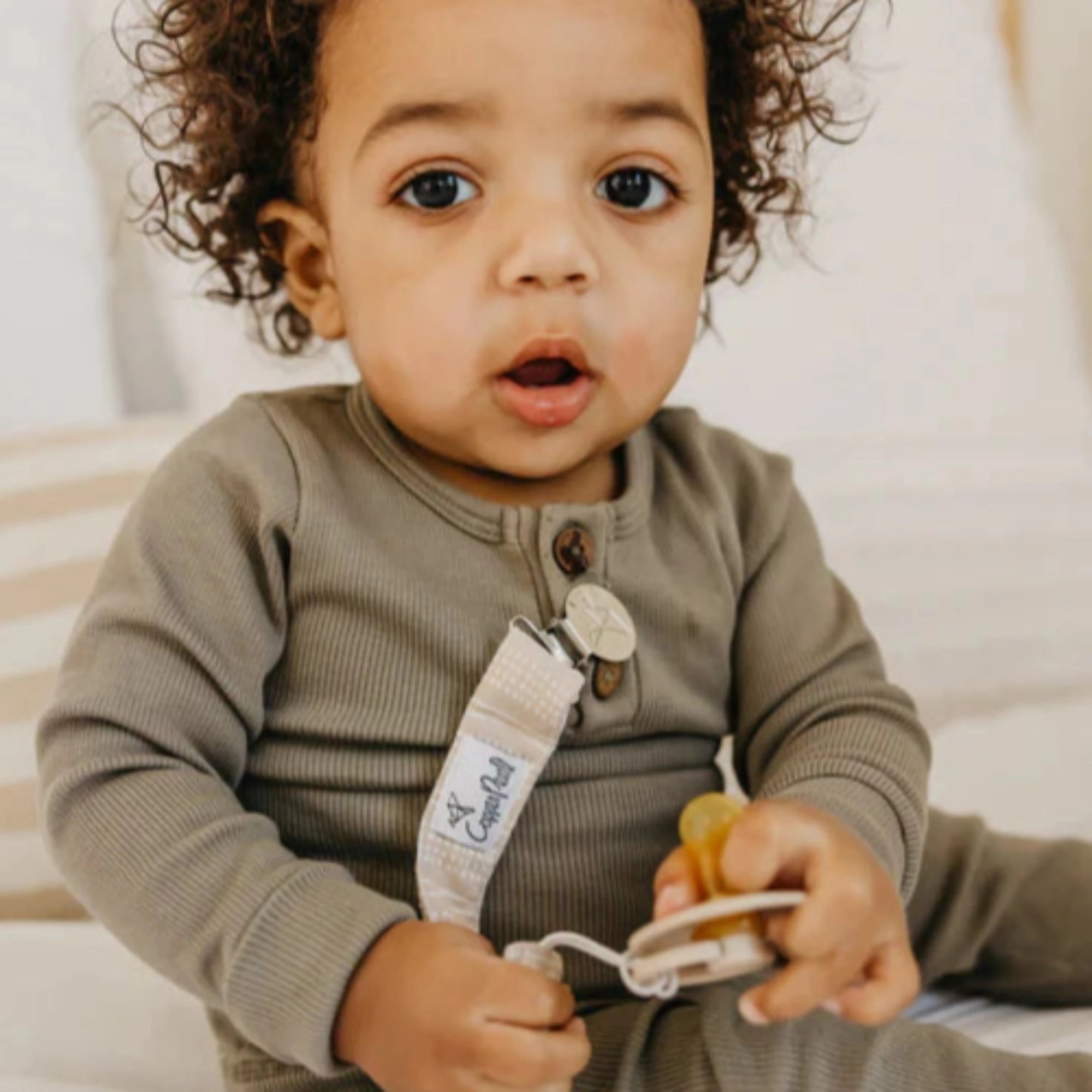 COPPER PEARL Pacifier Clips - Peanut