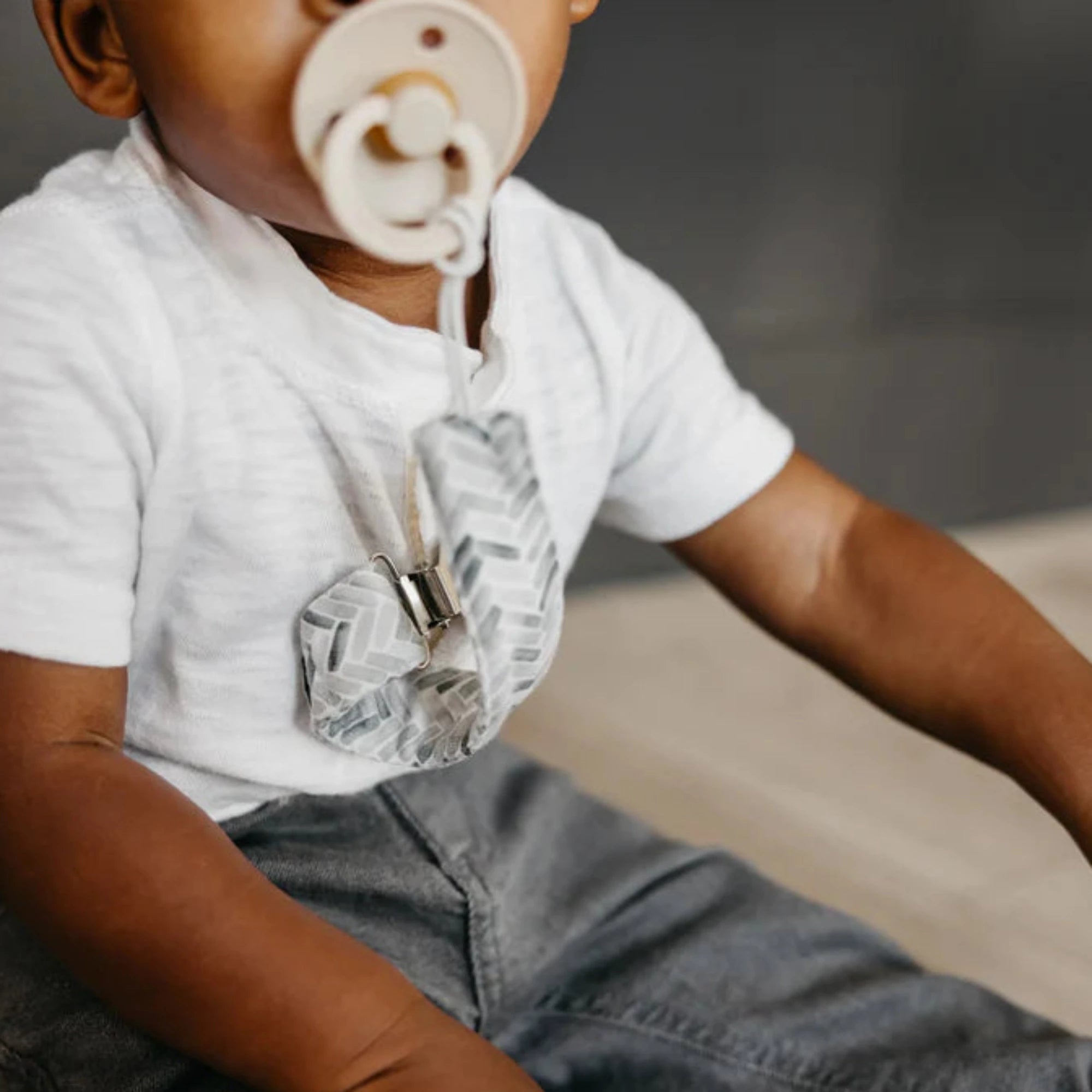 COPPER PEARL Pacifier Clips - Alta