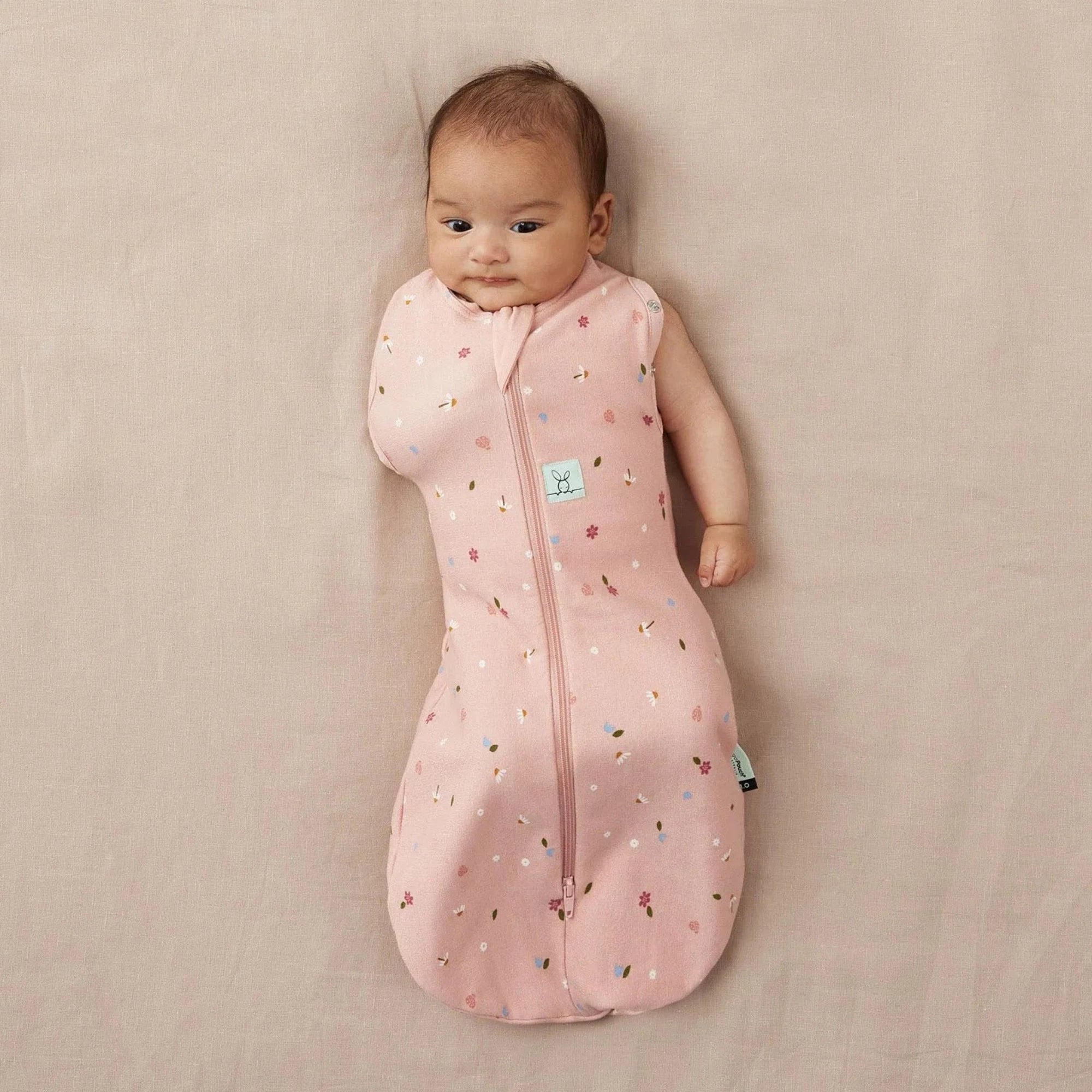 ERGOPOUCH Cocoon Swaddle Bag - Daisies