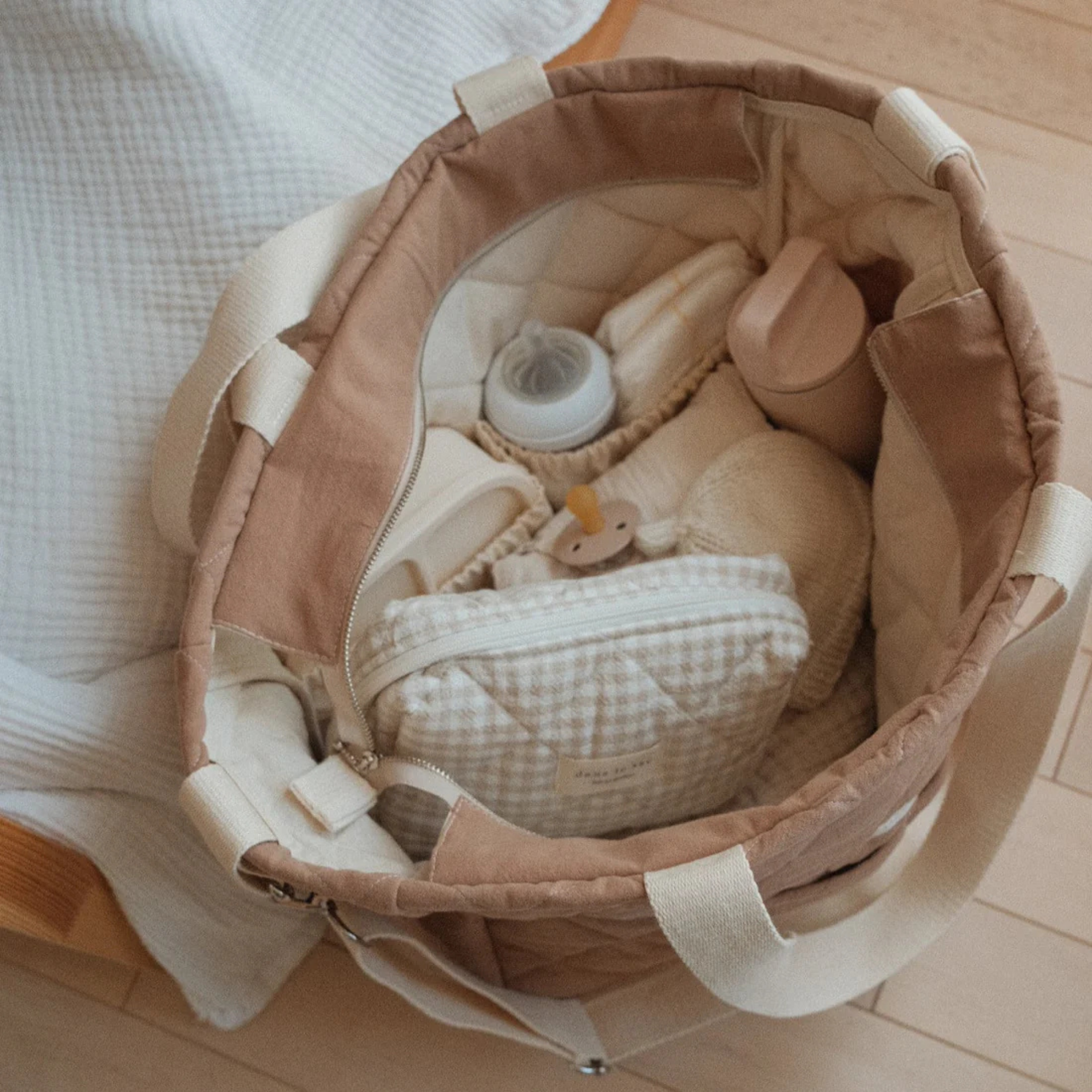 DANS LE SAC Sac à langer