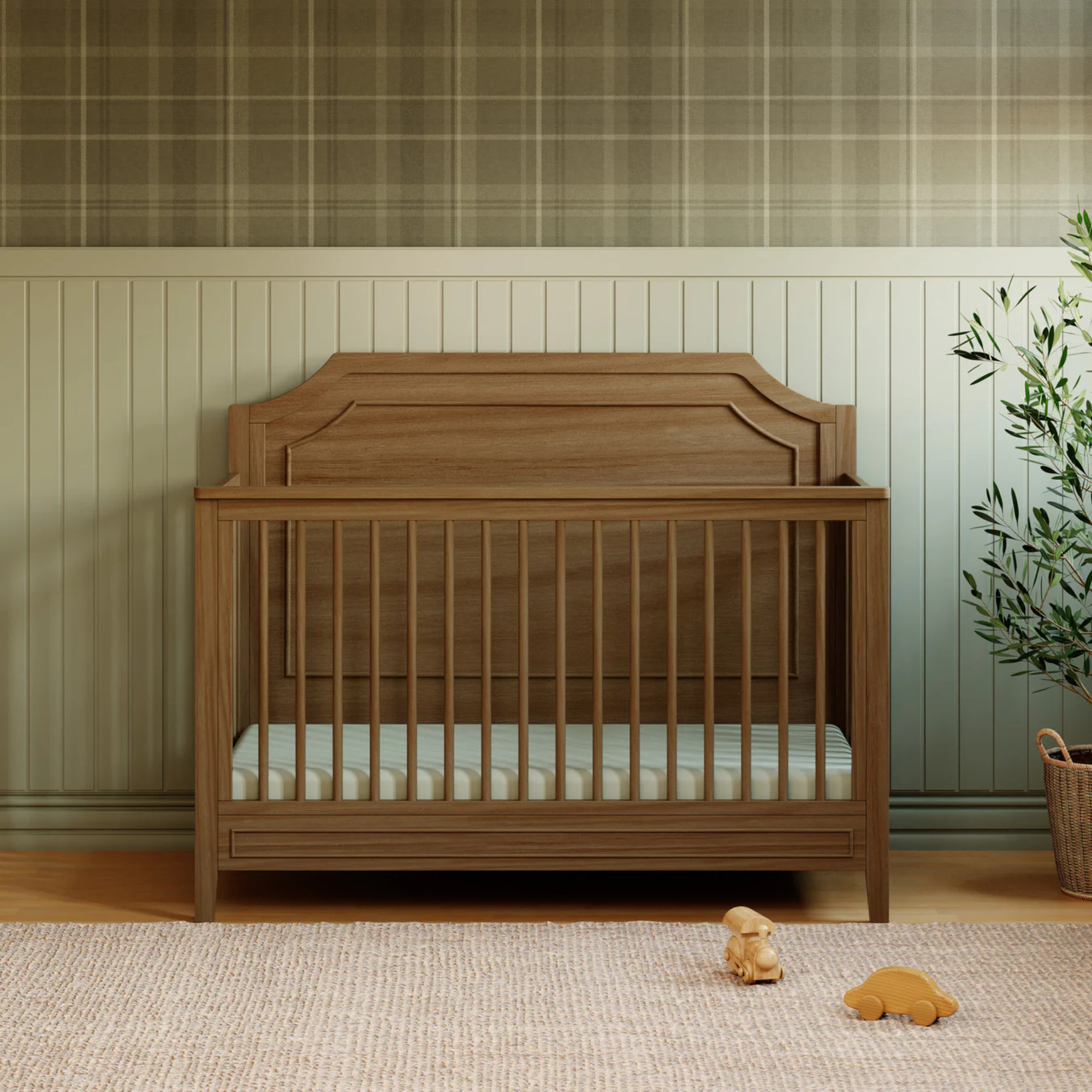 DAVINCI Chloe Regency 4-in-1 Convertible Crib