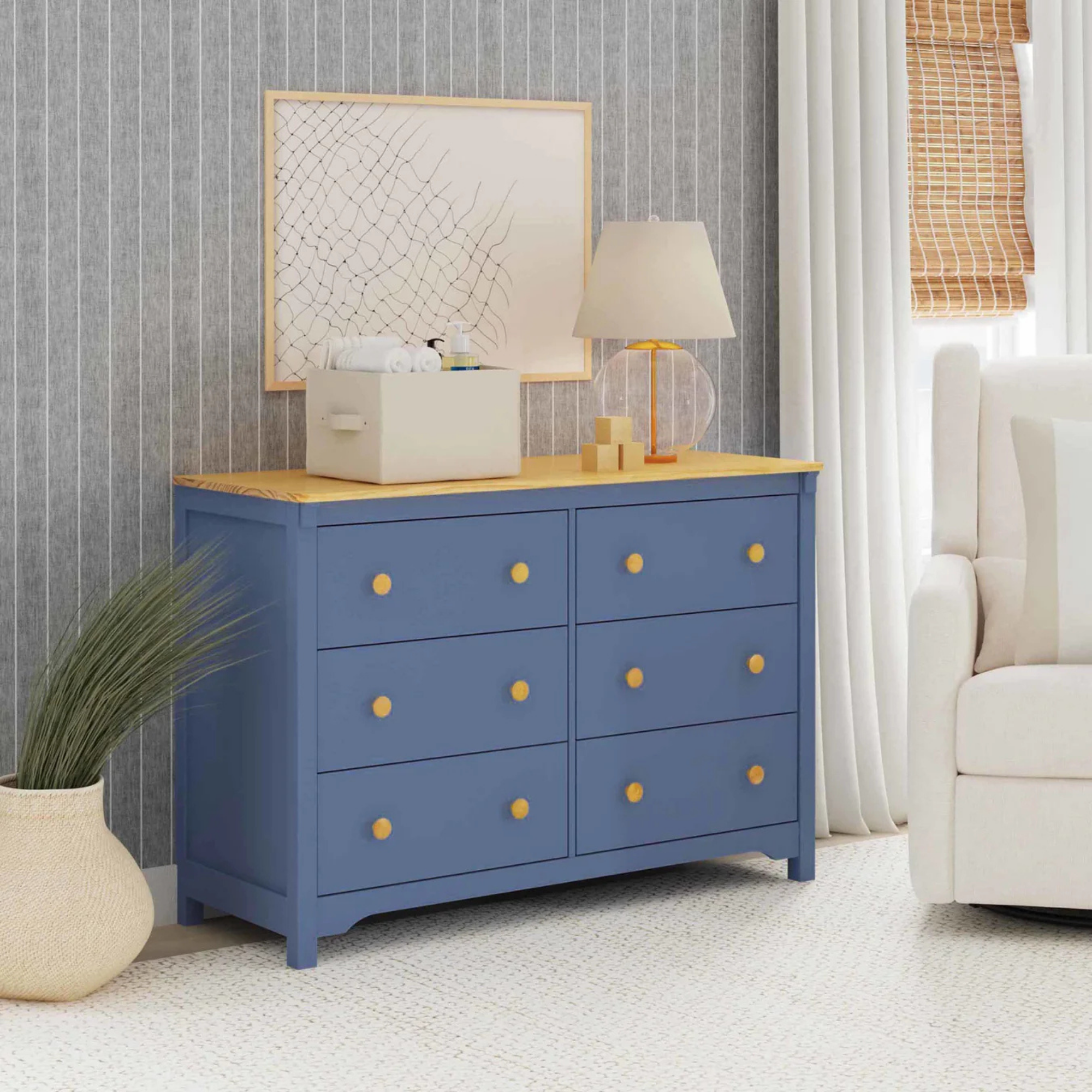 davinci shea 6 drawer dresser DaVinci Shea 6-Drawer Dresser Warm White/Honey
