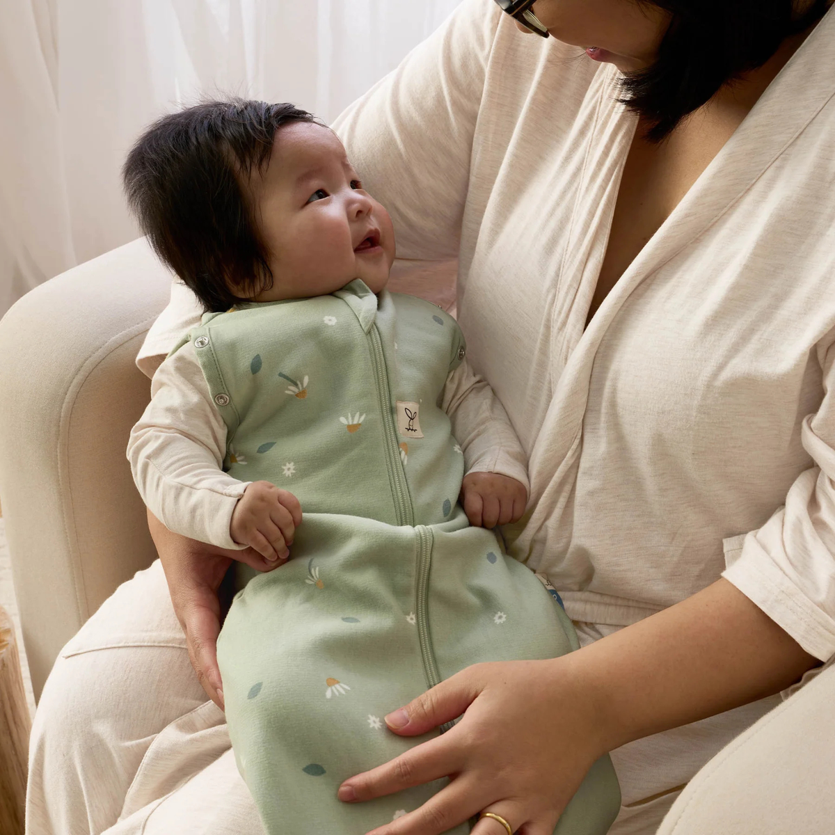 ERGOPOUCH Cocoon Swaddle Bag - Meadow