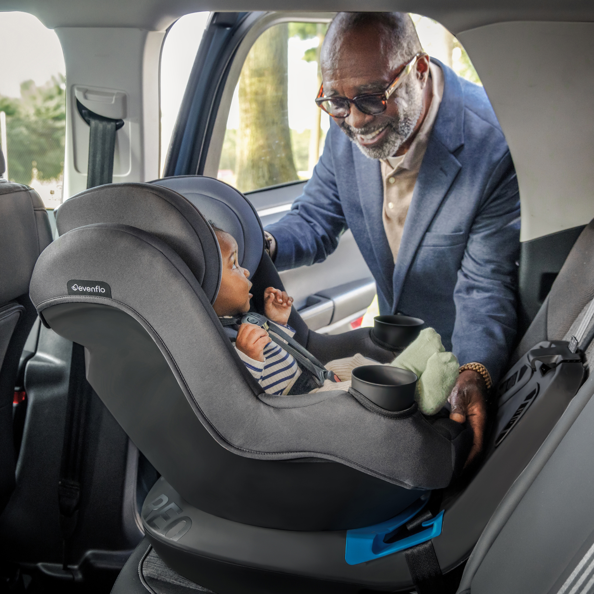 EVENFLO REO by Revolve360 Rotational Convertible Car Seat - Brookline