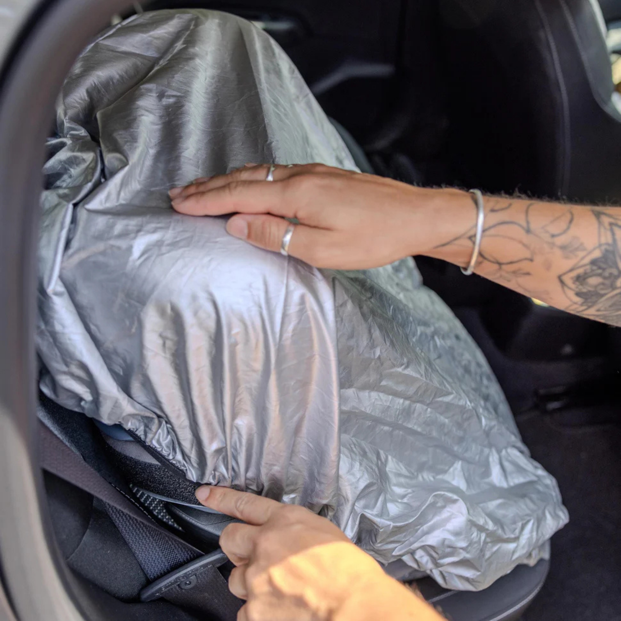 EZIMOOV Thermal Protection for Car Seat
