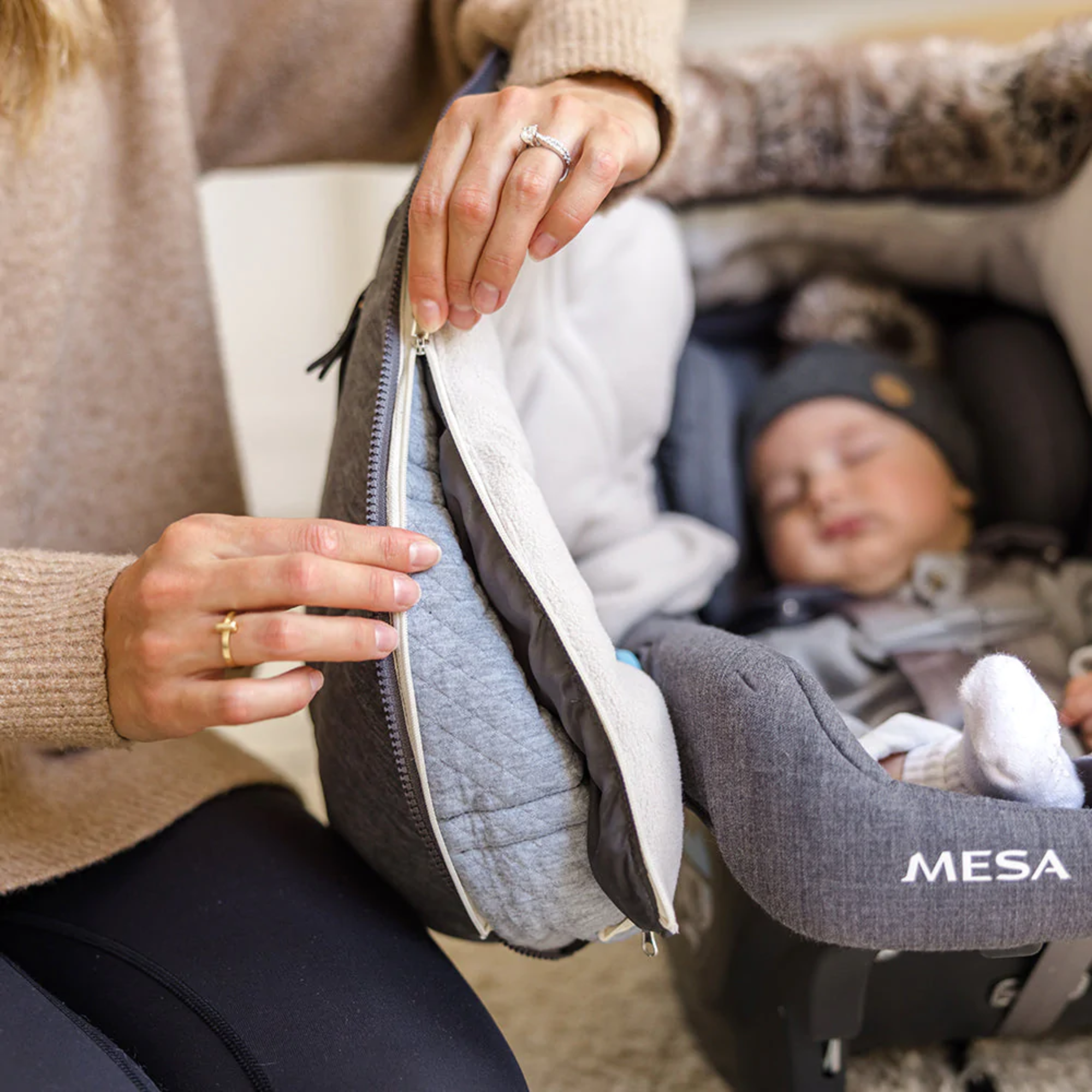 PETIT COULOU Duo 2in1 Baby Car Seat Cover