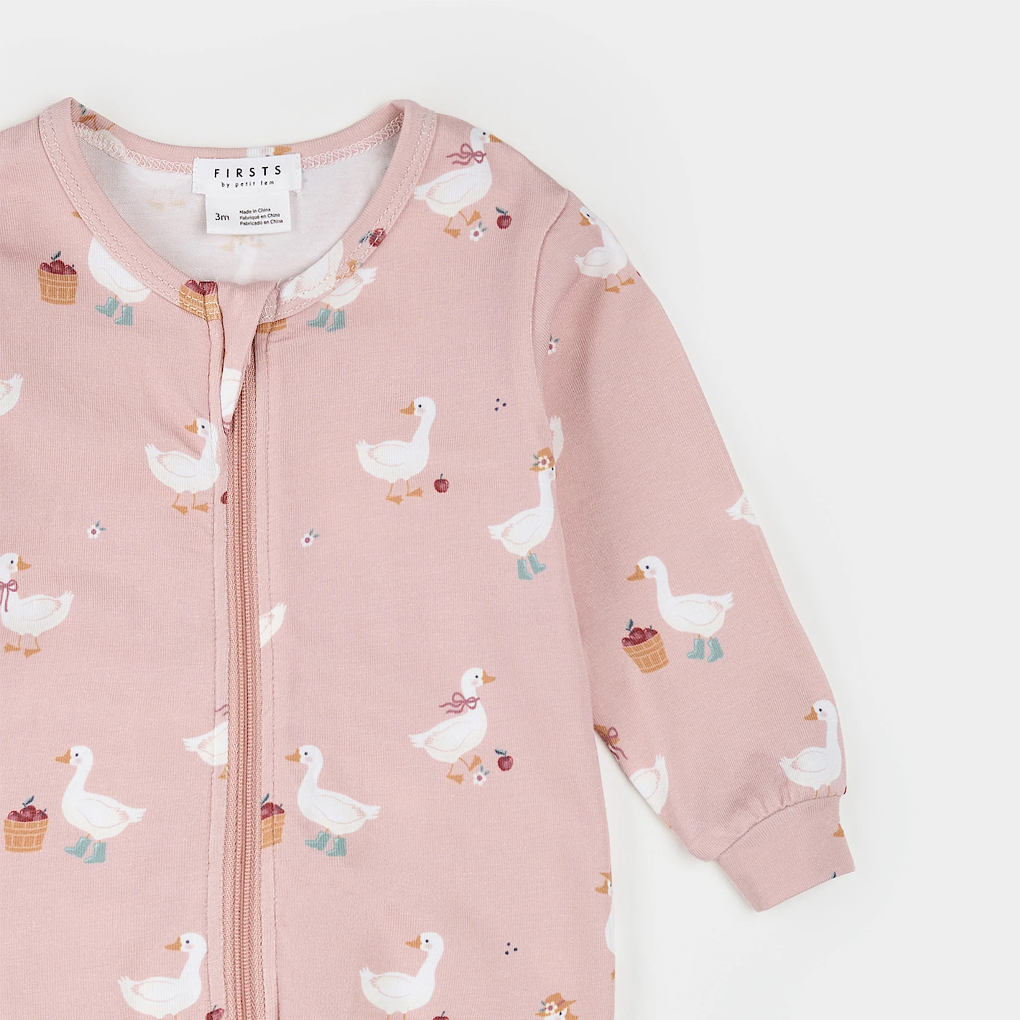 FIRSTS Dress-up Duck Print on Primrose LunaKnit Sleeper