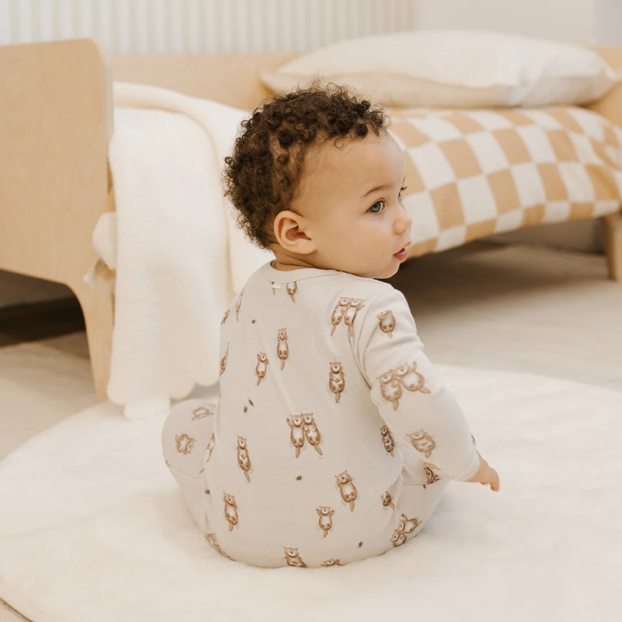 FIRSTS Otter Print on Off-White Sleeper