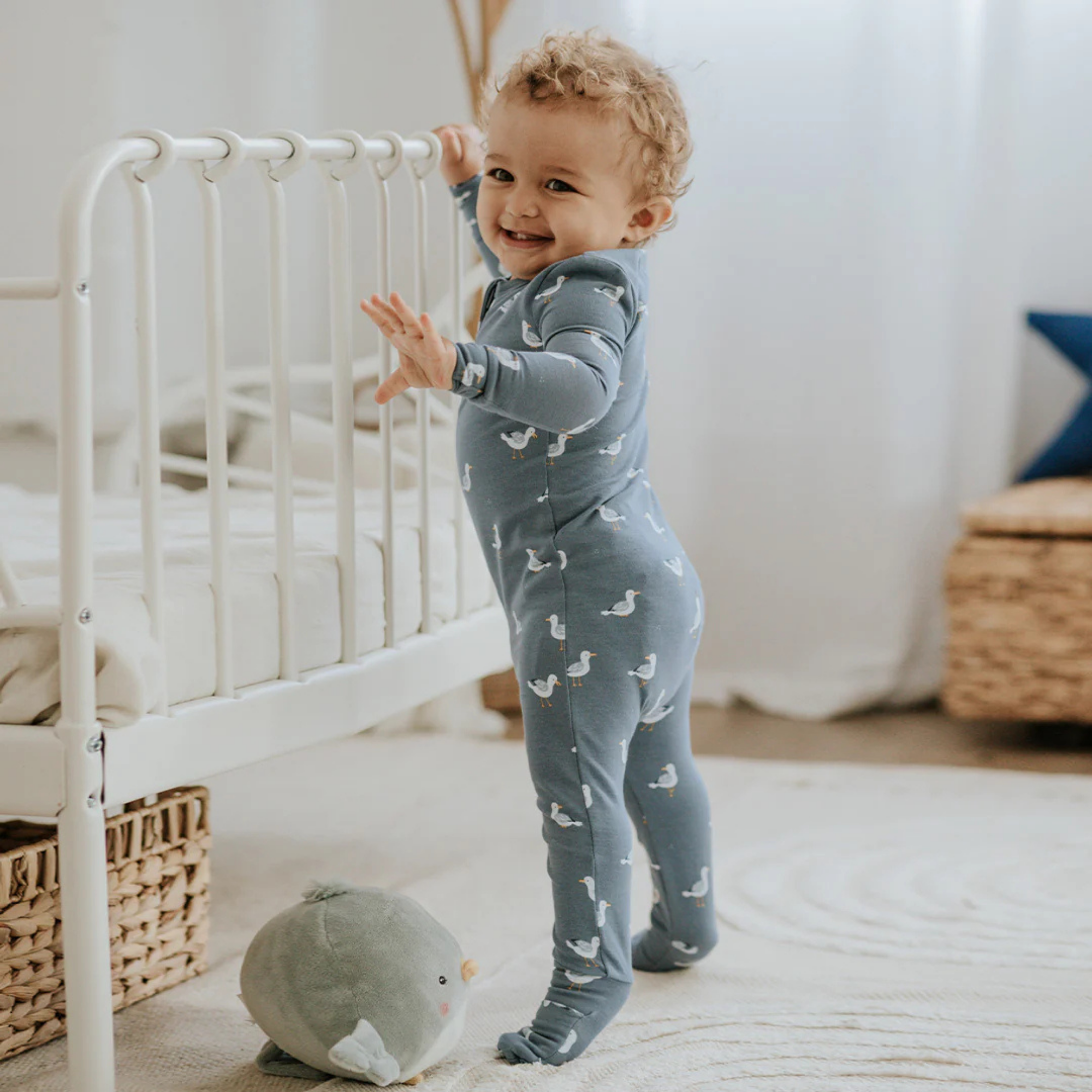 FIRSTS Seaguls Print on Blue Convertible Sleeper