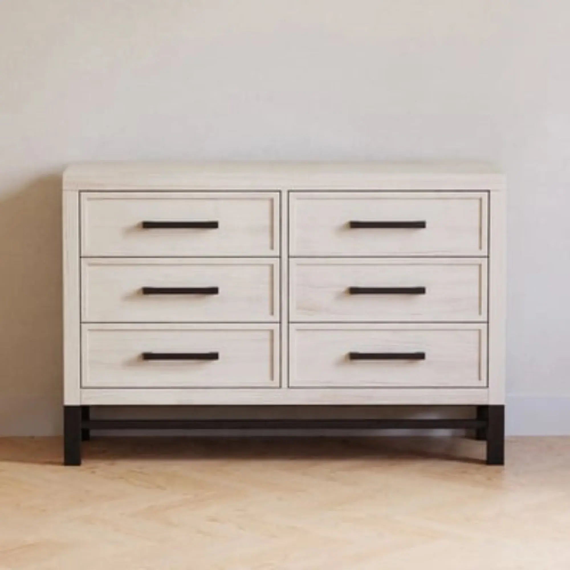 Commode assemblée à 6 tiroirs Newbern de la marque MONOGRAM