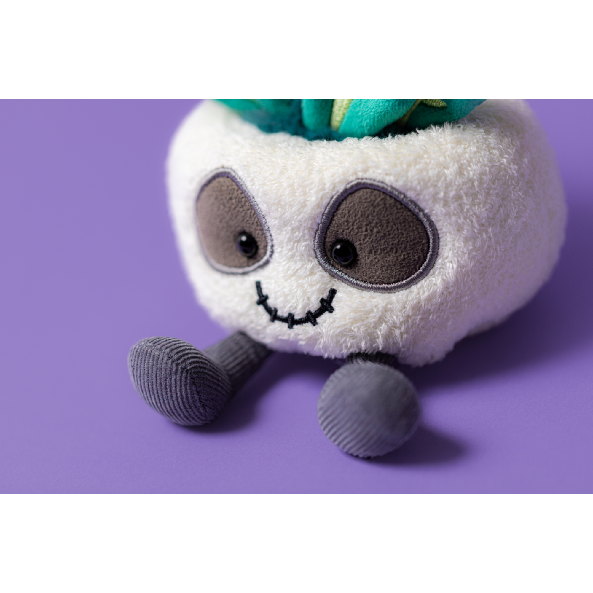 JELLYCAT Amuseables Cache-pot en forme de crâne