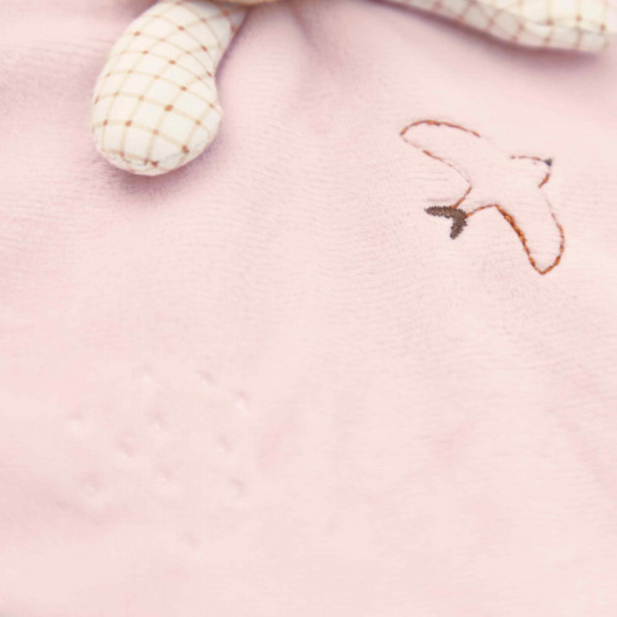 KALOO Pink Bunny Comforter Intemporel