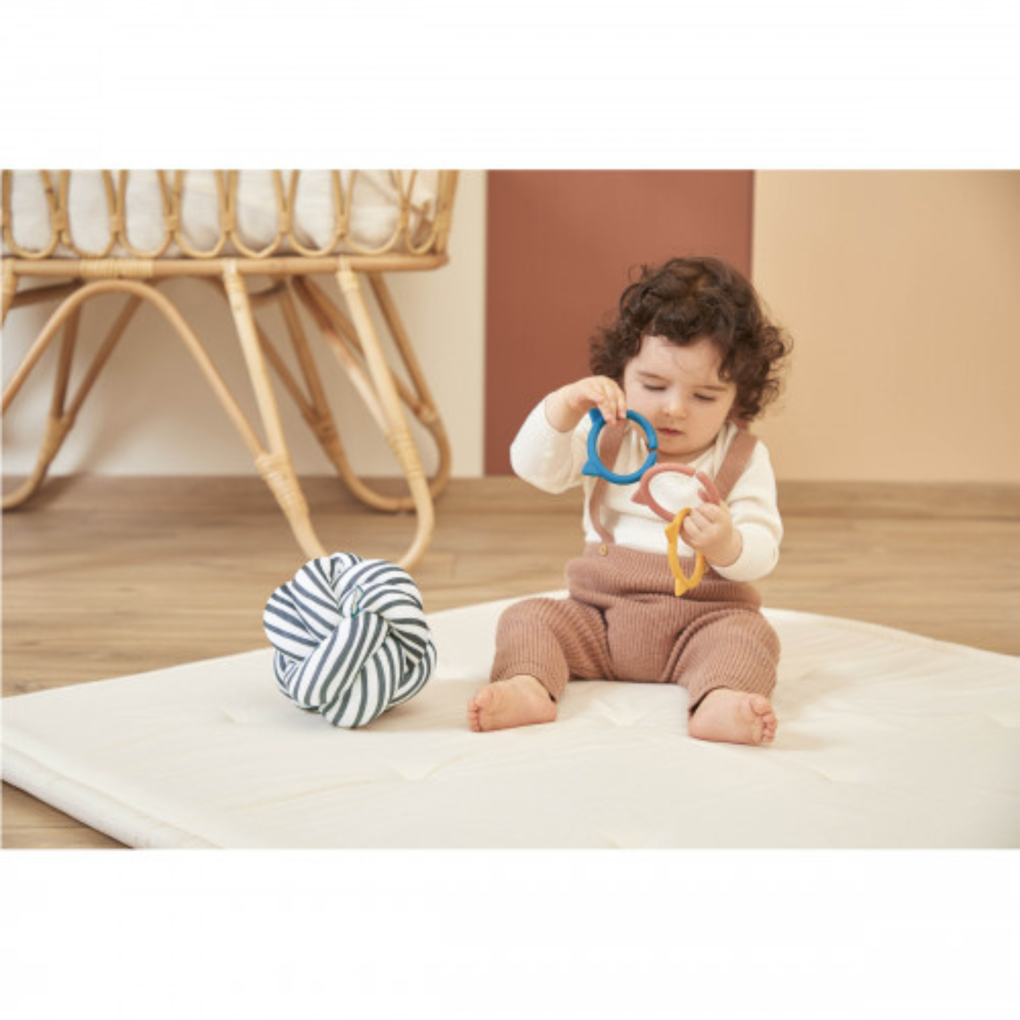 KALOO Stimuli My Awakening Sensory Ball